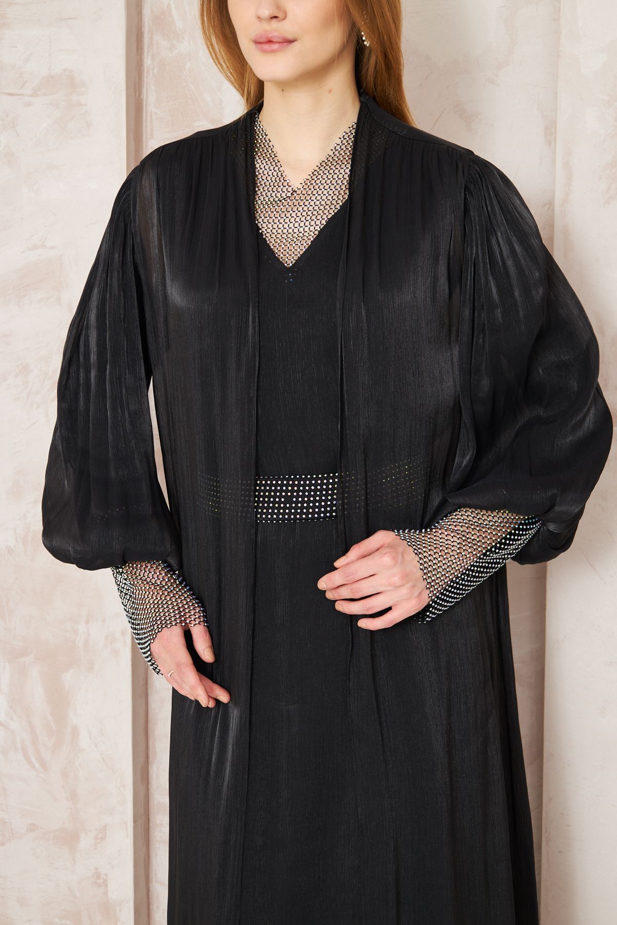 TAŞLI YAKA VE MANŞET DETAYLI İKİLİ ABAYA