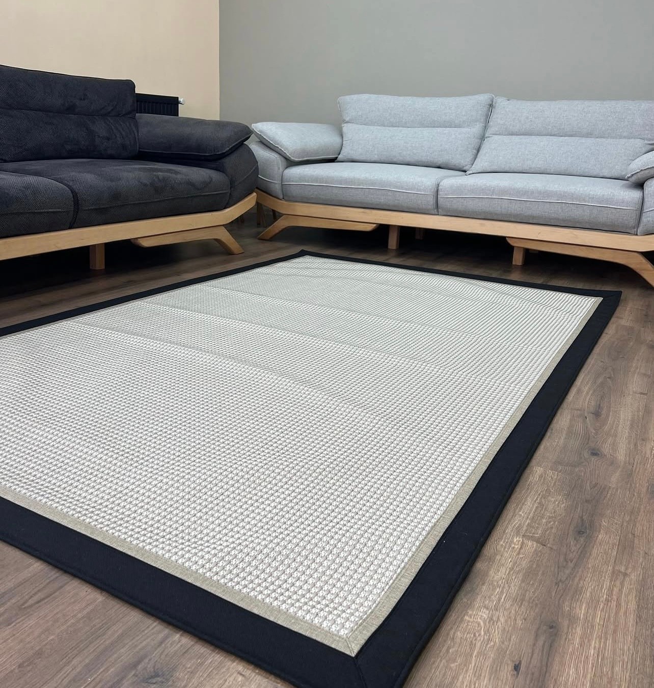 Şölen Halı Yerli Çift Bordür Sisal Halı - 9427 Krem Sisal Siyah / Bej Keten Bordür