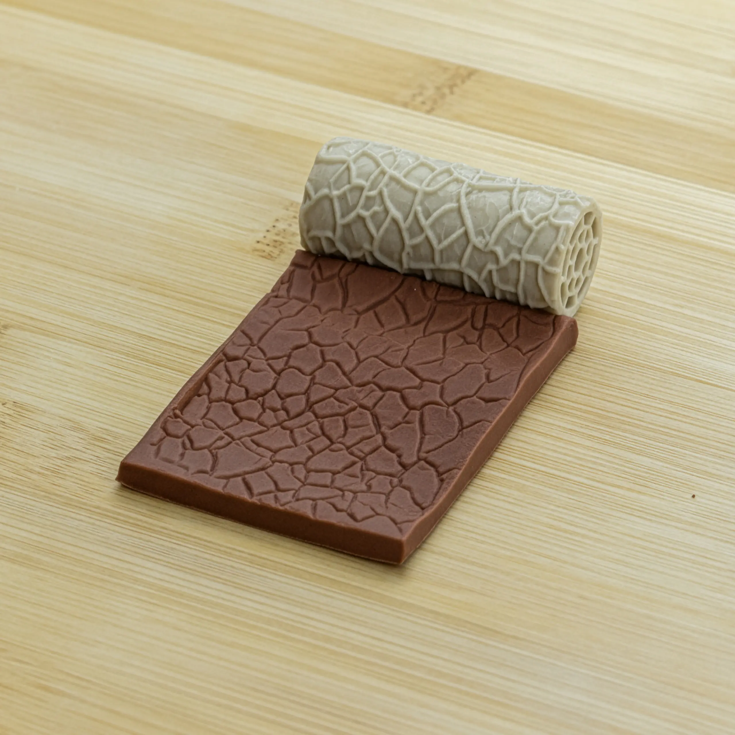 Çatlak Toprak Desen Rulosu