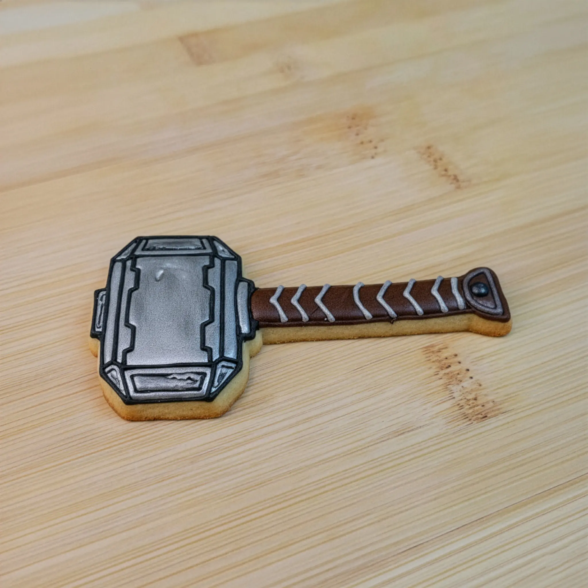 Süper Kahramanlar ve Süper Güçlü Kurabiyeler Seti (6 Parça 8-9 cm)