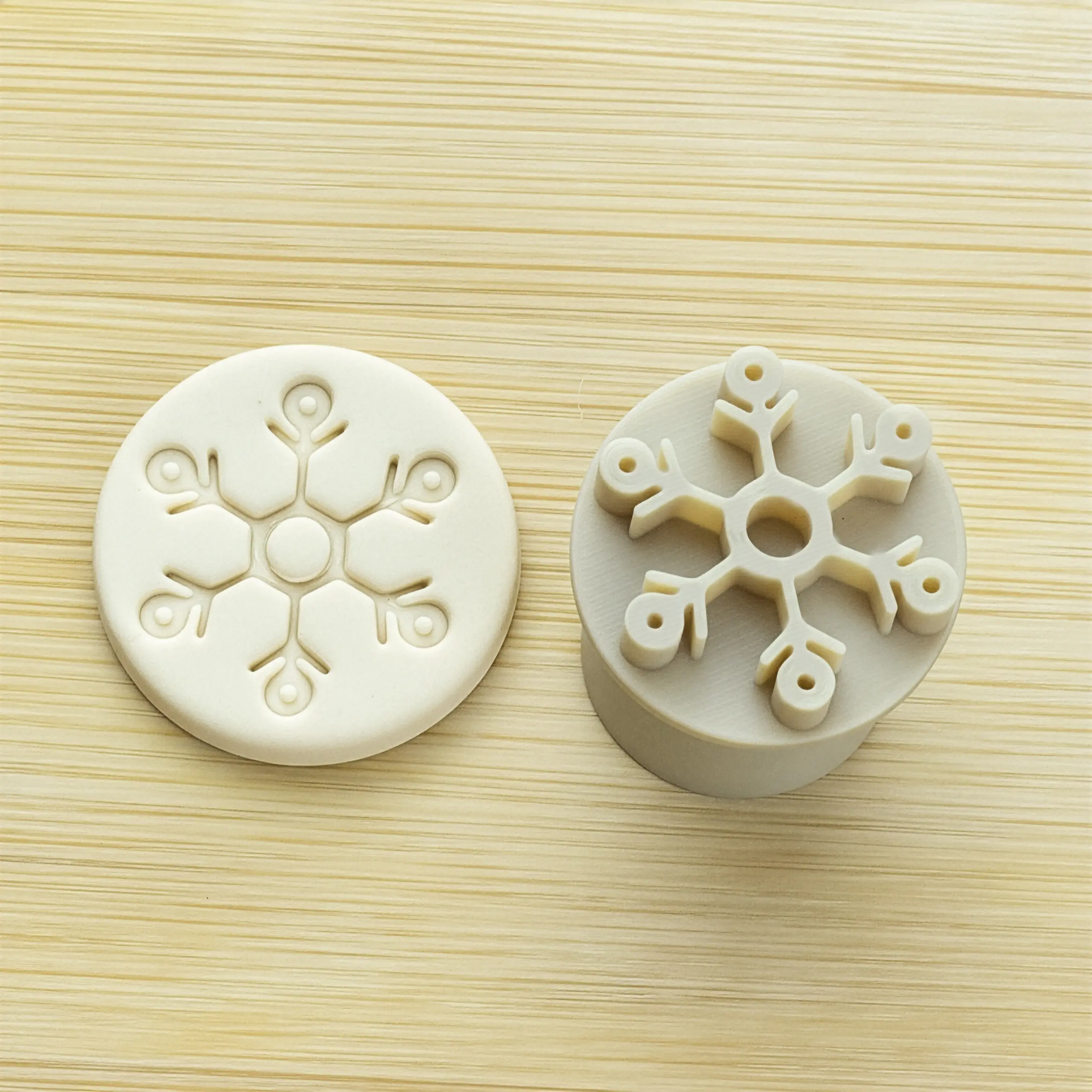 Kar Tanesi Desen Damga Seti - 10 Parça