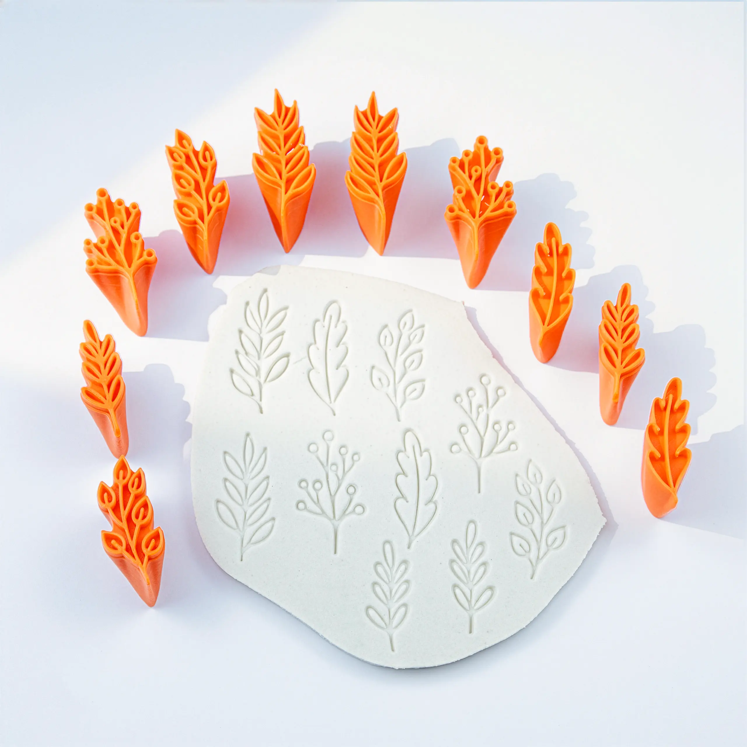 Floral Yaprak Desen Damga Seti - 10 Parça