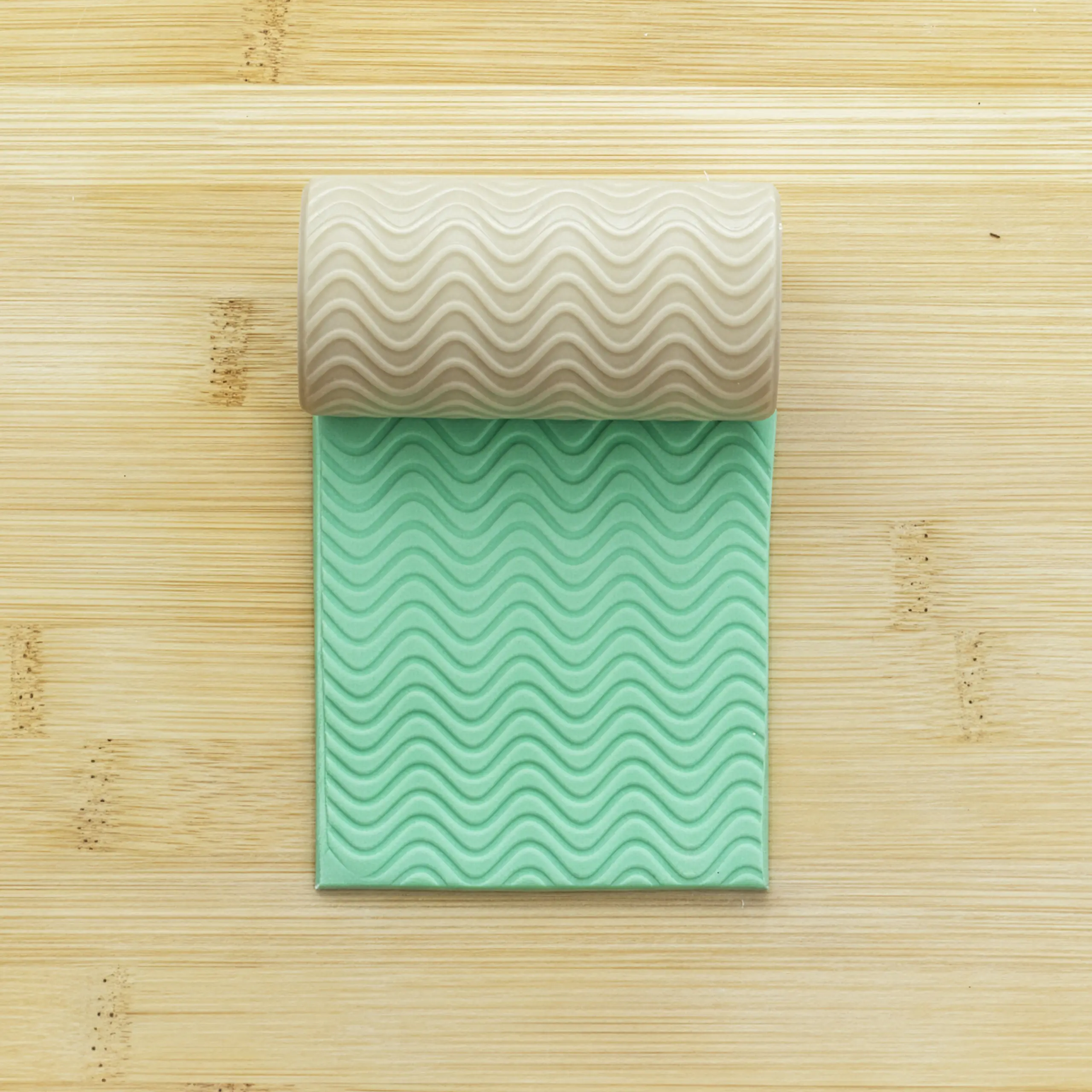 Geniş Dalga Desen Rulosu