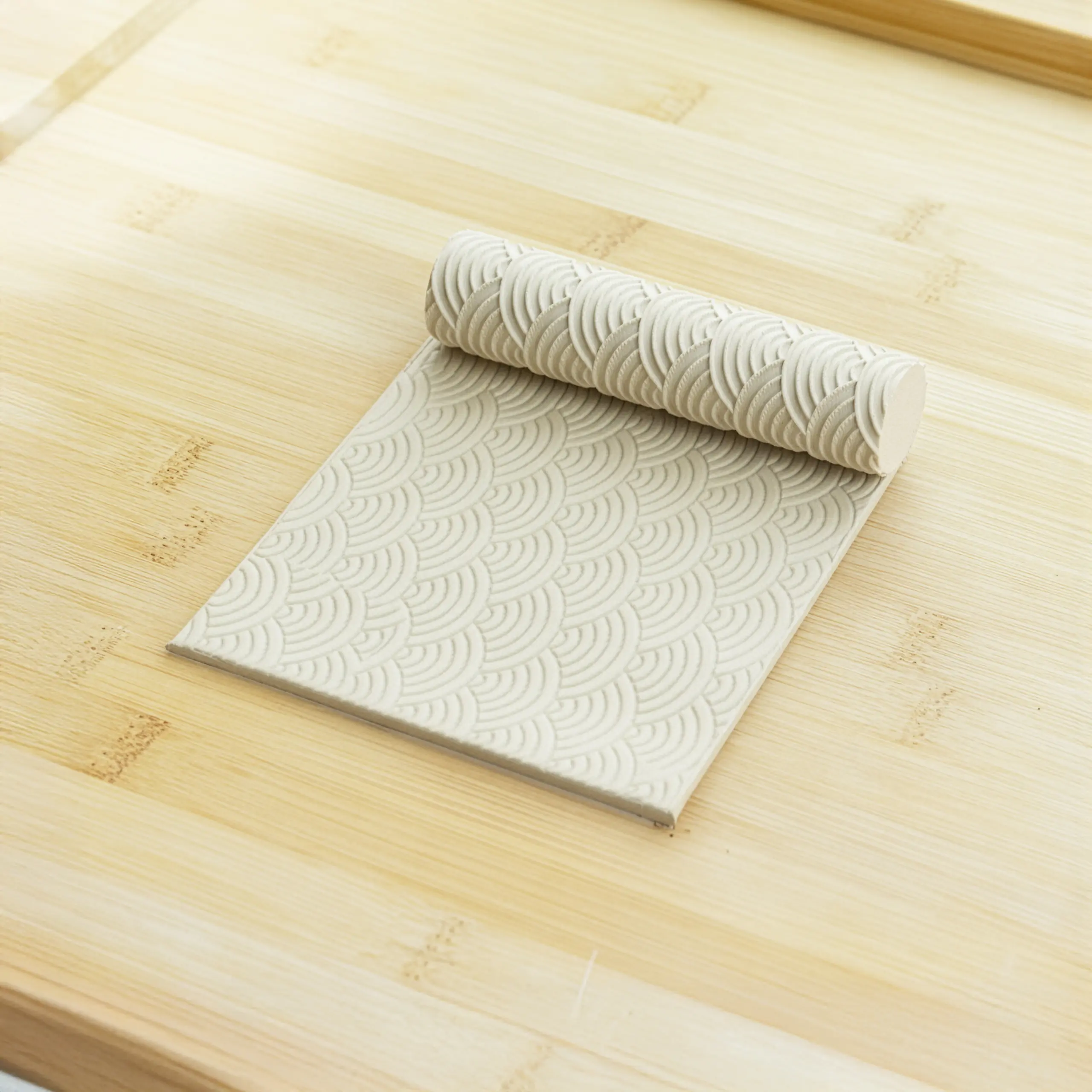 Japon Dalga Desen Rulosu