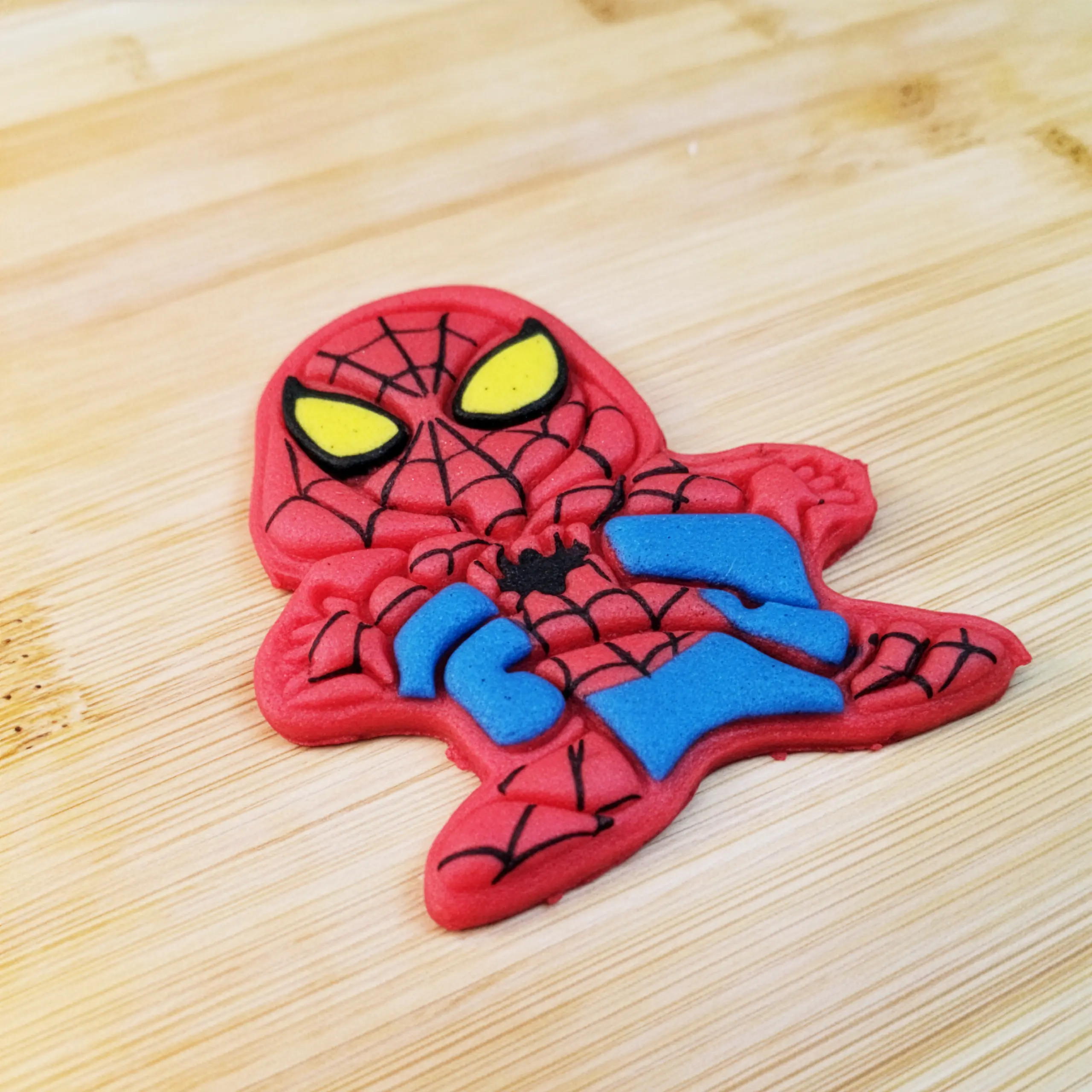 Örümcek Kahramanlar Oyun Hamuru Kesici Seti 3 Parça