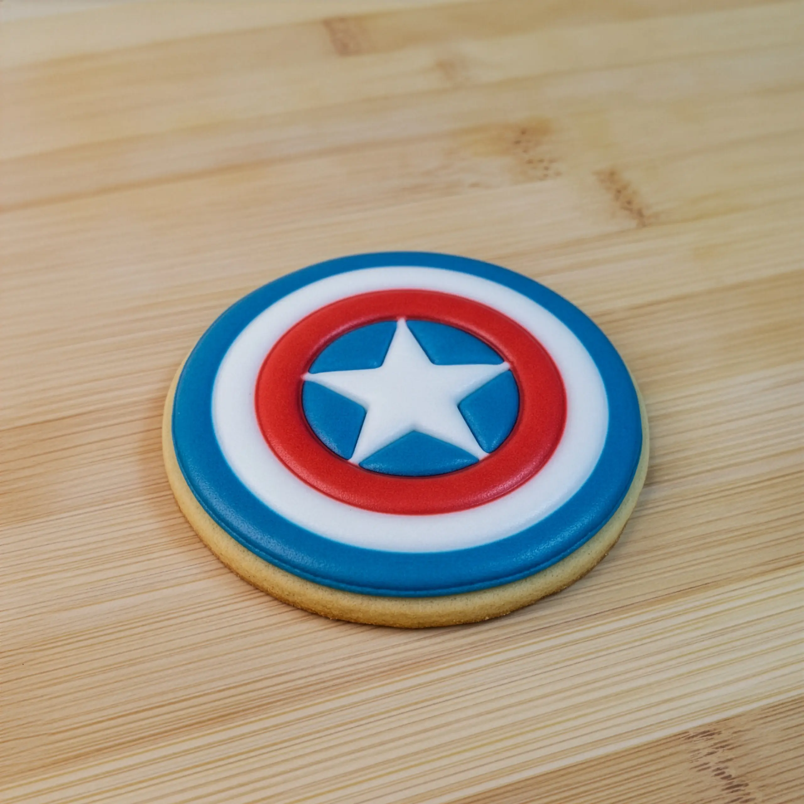 Süper Kahramanlar ve Süper Güçlü Kurabiyeler Seti (6 Parça 8-9 cm)