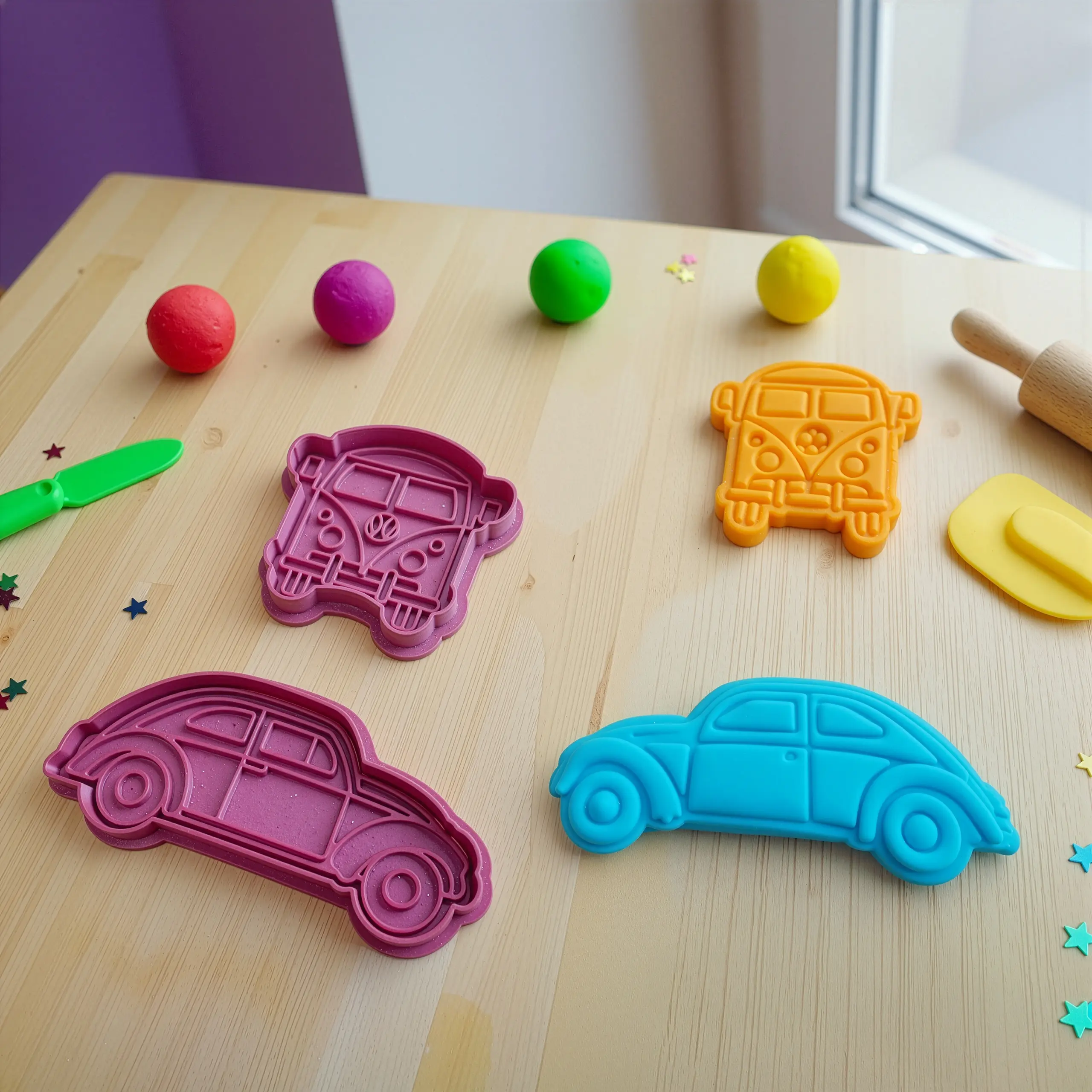 Nostaljik Araba Macerası Oyun Hamuru Kalıp Seti 2 Parça