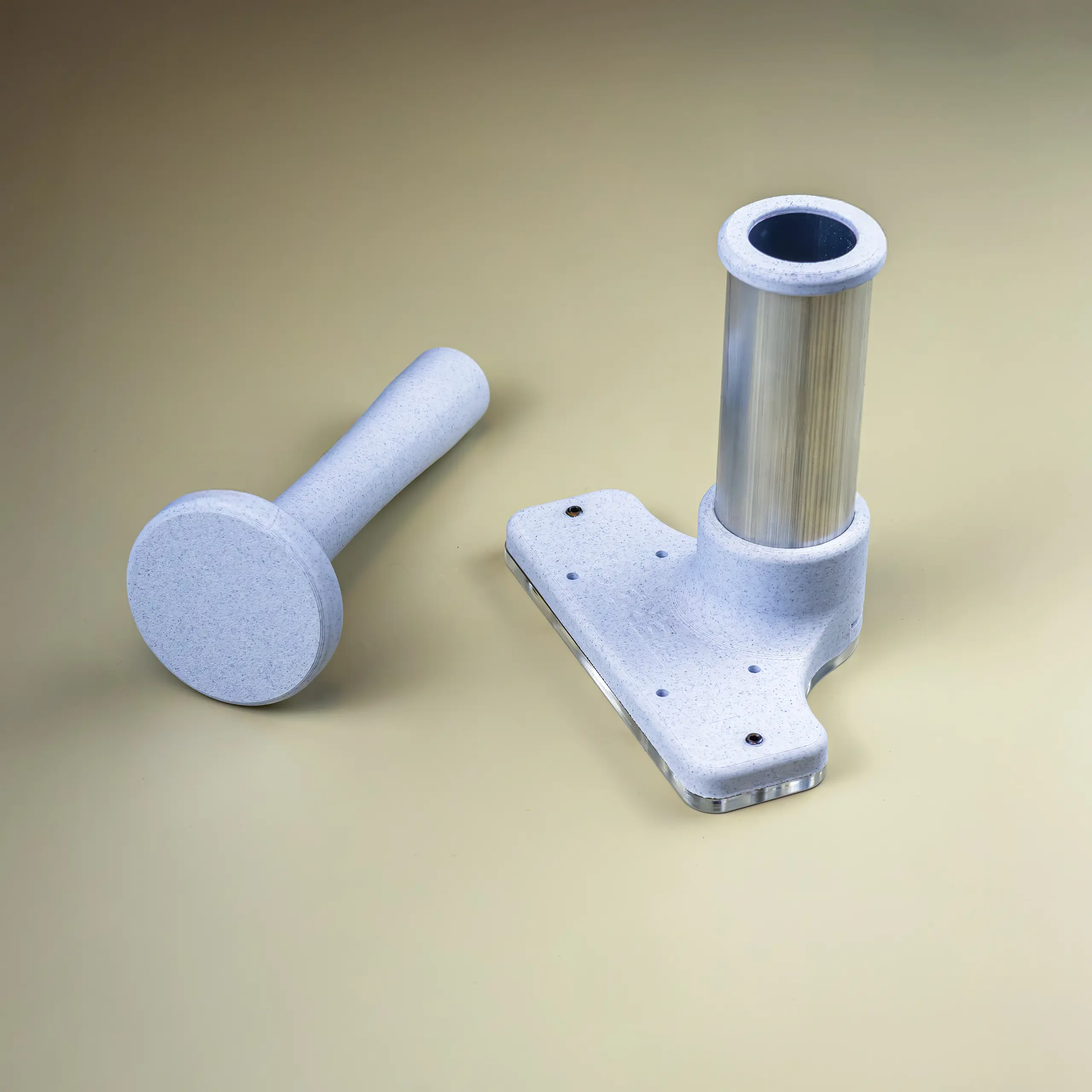 Routerbox FormPress™ Masaüstü Çamur Pres Seti – 15 Şekillendirici Ağız Dahil