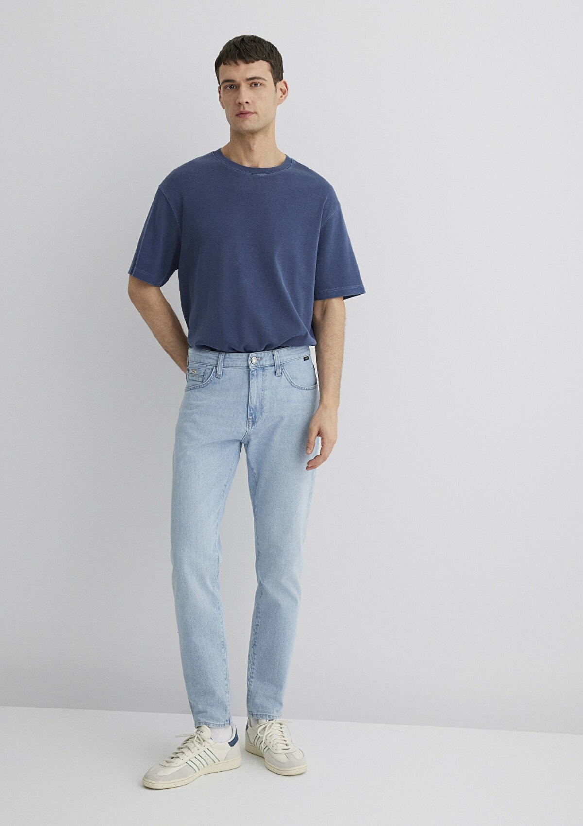 Mavi Mılan Bleach Premium Blue Tapered Normal Bel Daralan Paça Erkek Jean Pantolon  0081089804 - MAVİ