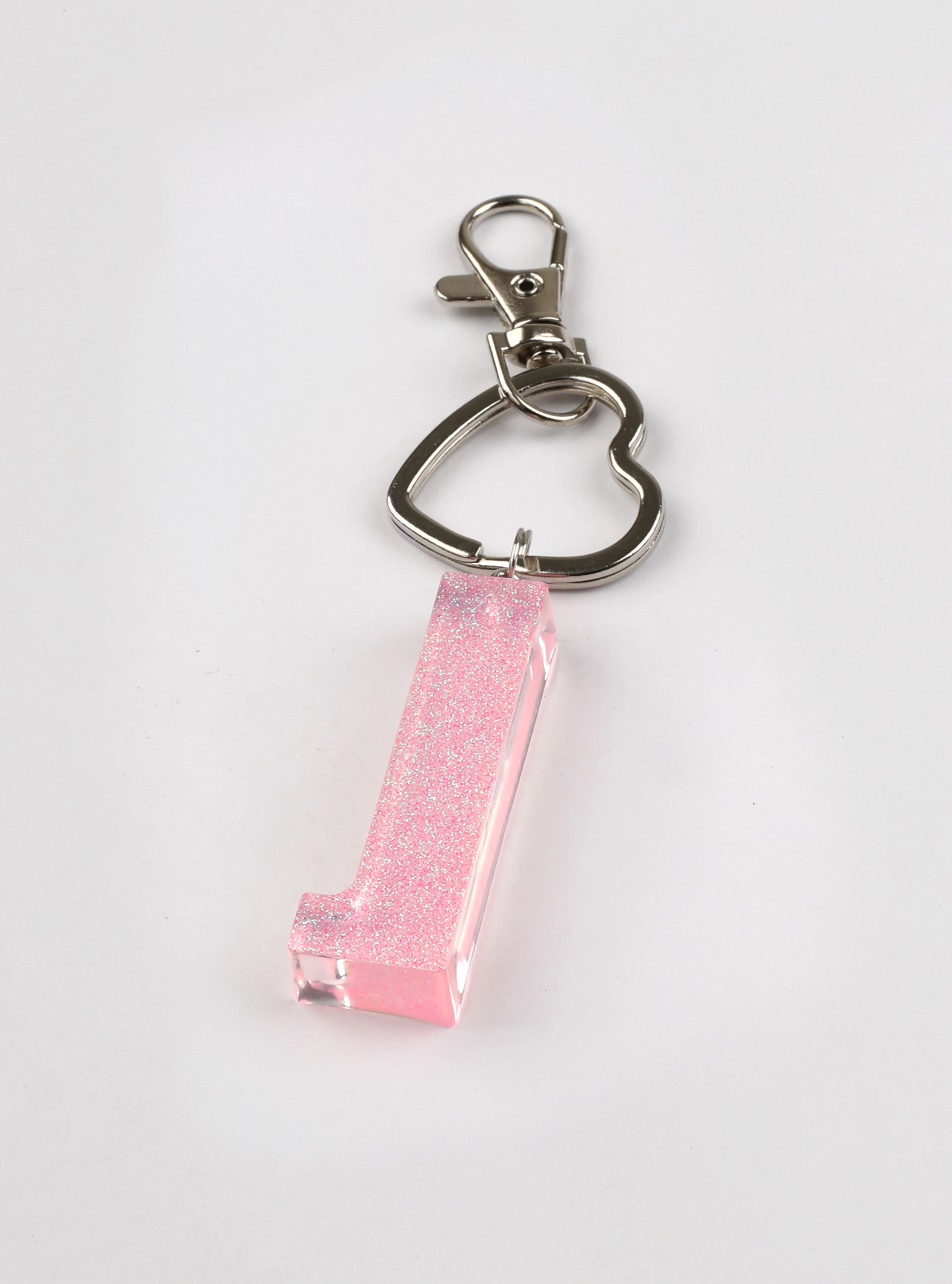 Pastel Pembe | Harf Anahtarlık Kişiye Özel Epoksi Üretim image