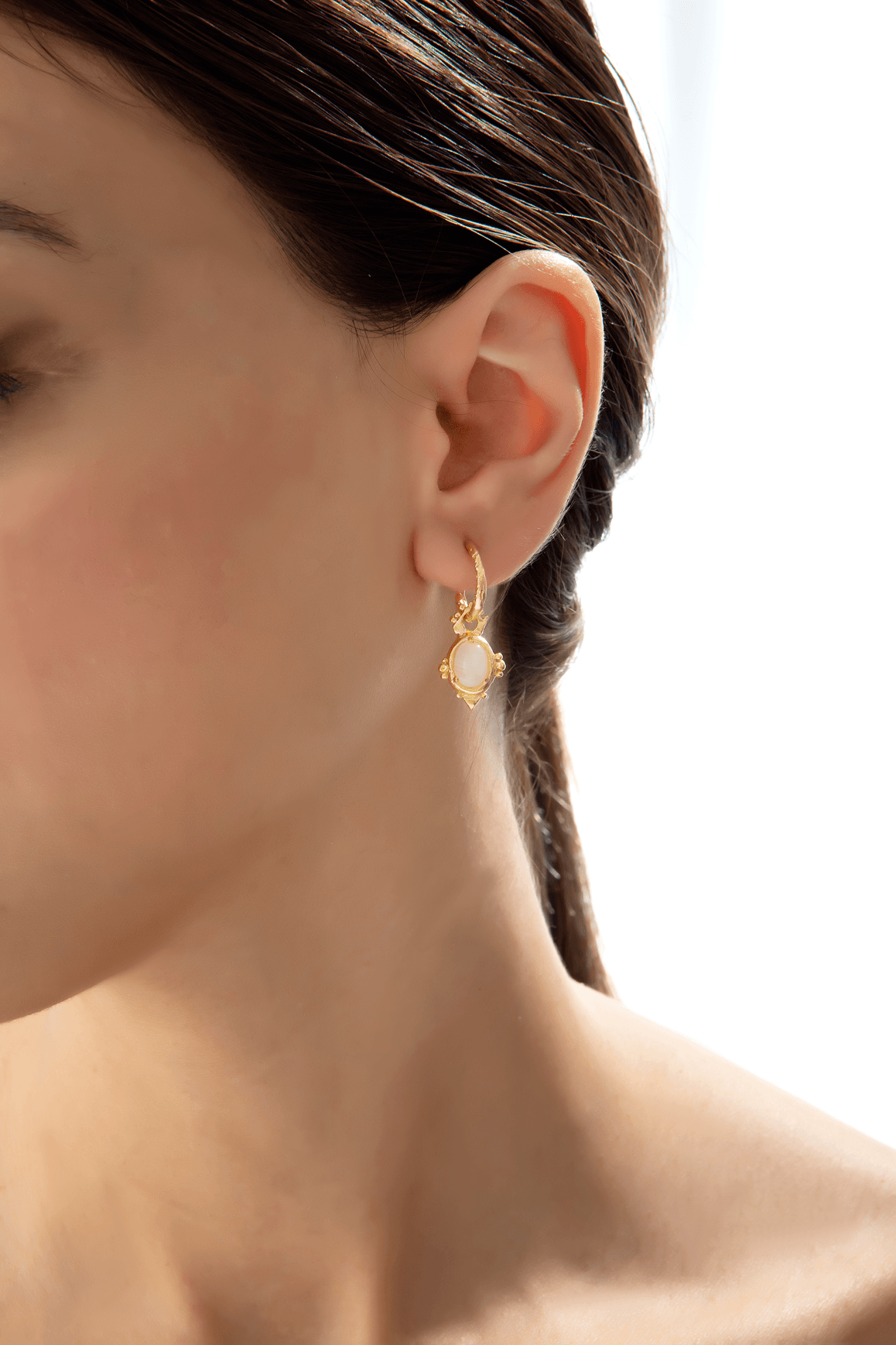 Lucid Aytaşı Küpe