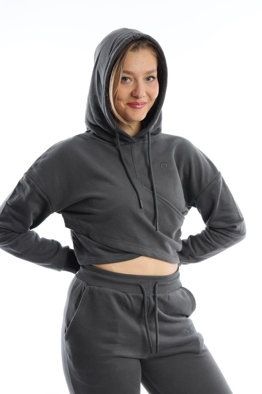 Kadın Kruvaze Detaylı Kapüşonlu Crop Sweat Antrasit Renksiz
