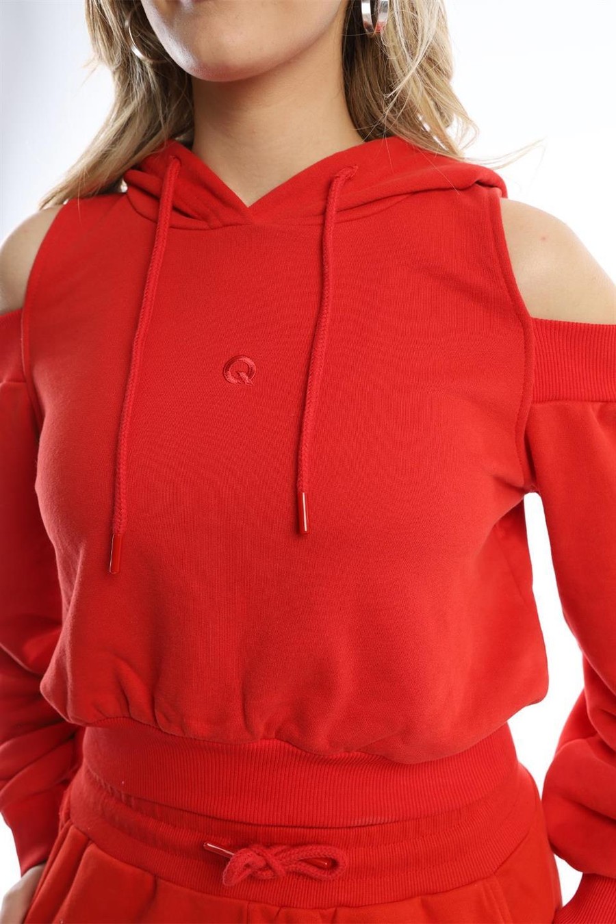 Kadın Kapüşonlu Omuz Dekolteli Sweatshirt Kırmızı Renksiz Kadın Kapüşonlu Omuz Dekolteli Sweatshirt Kırmızı Renksiz