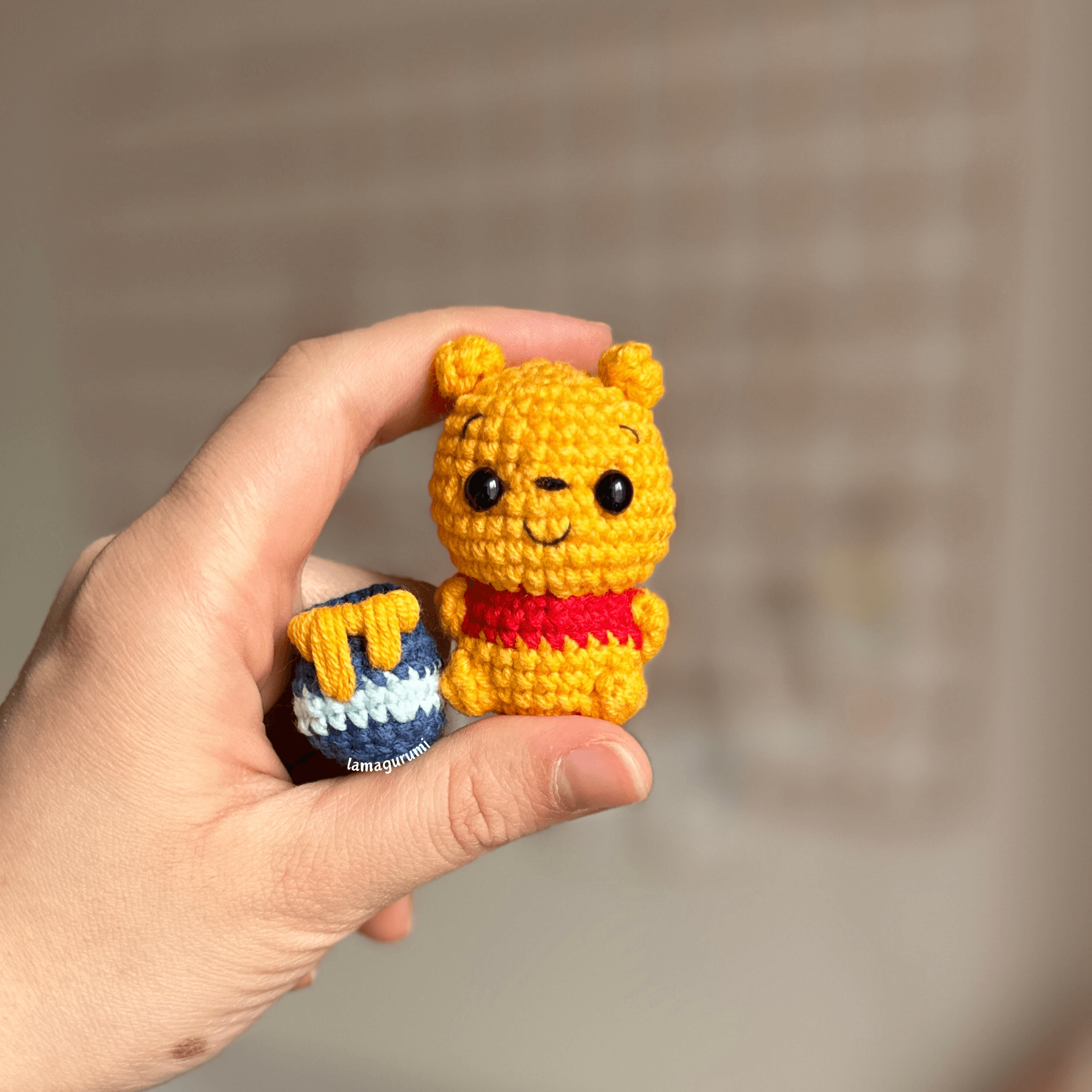 Crochet Pattern for Honey-Loving Bear and His Pot Amigurumi (PDF) (English)