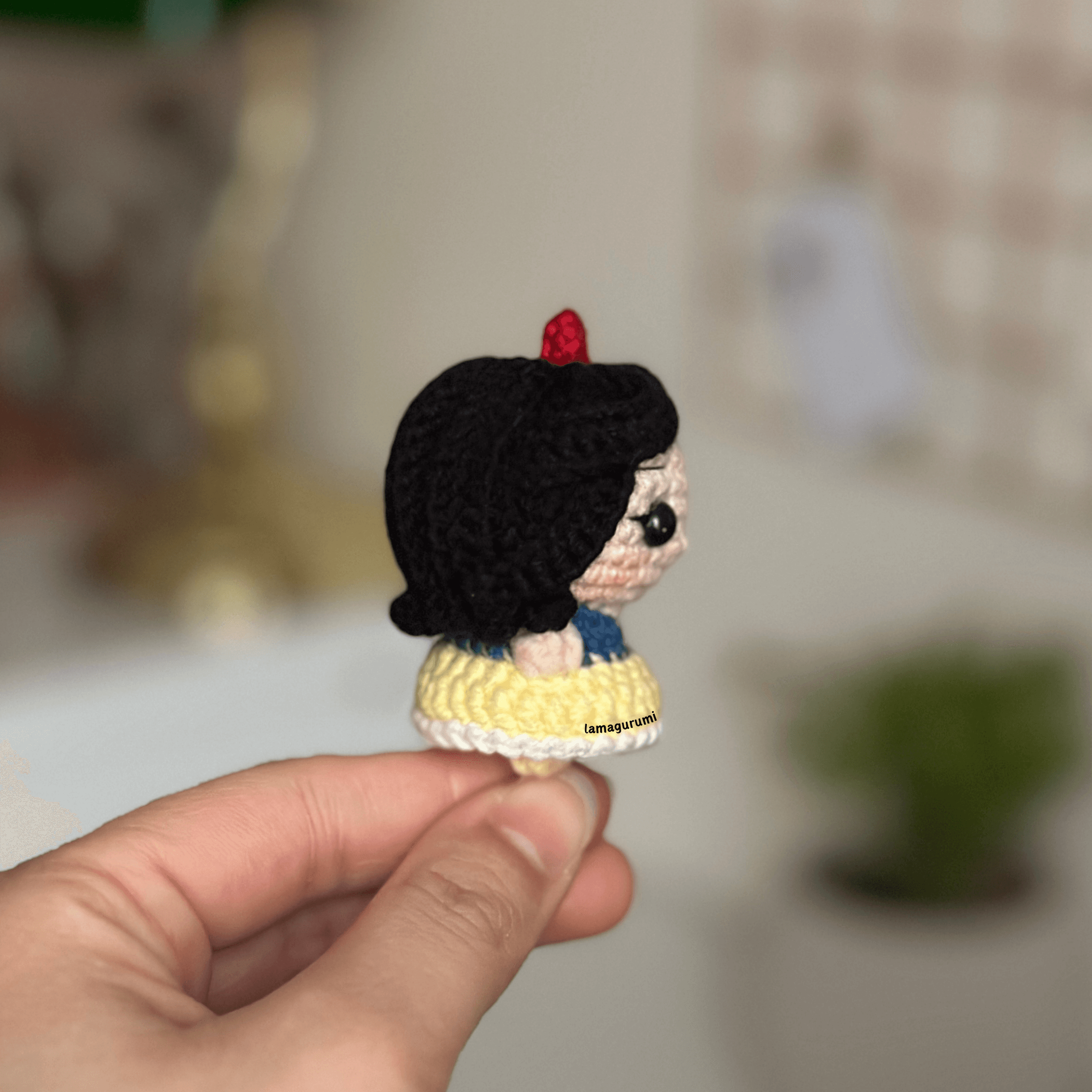 Crochet Pattern for Snowy Princess Amigurumi (PDF) (English)