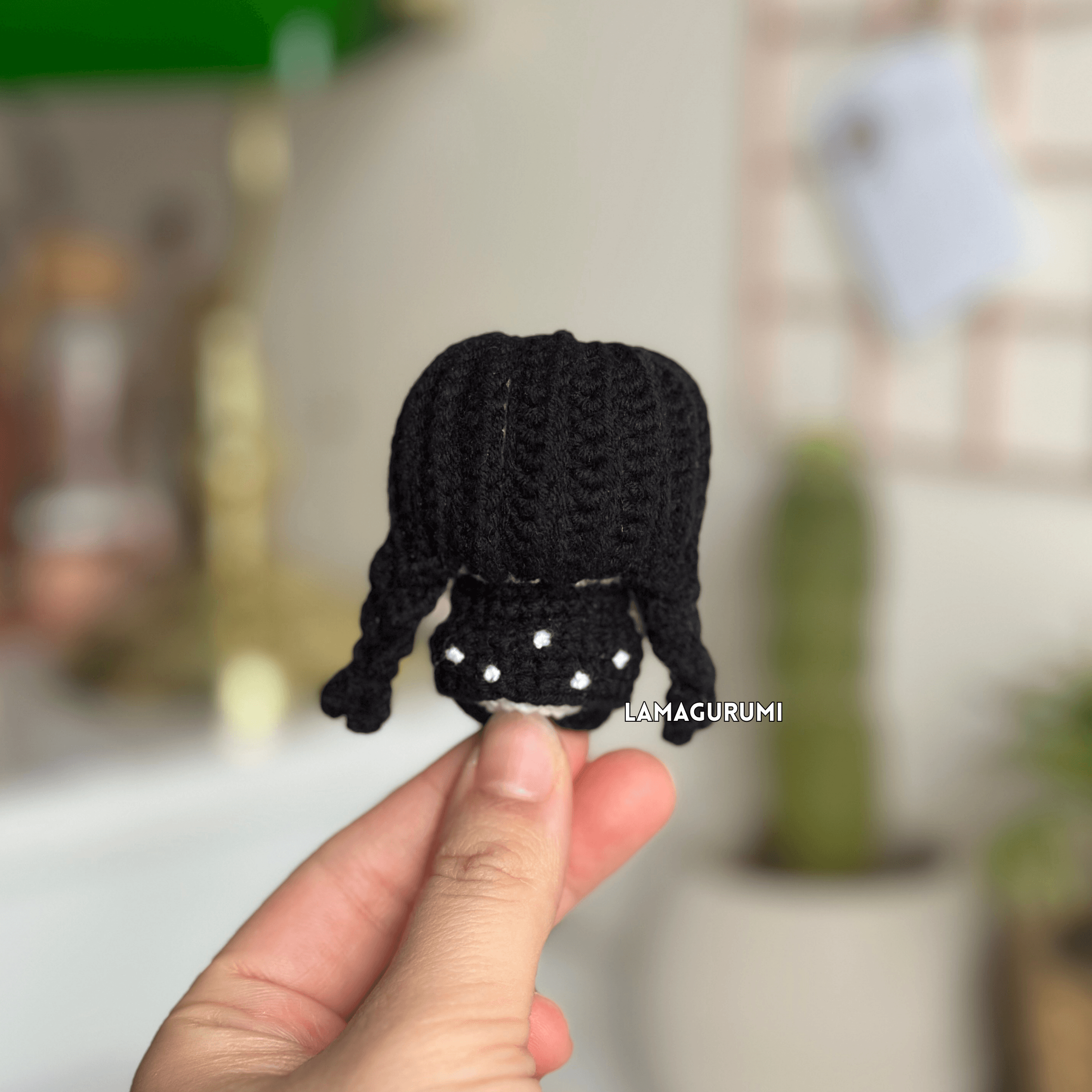 Crochet Pattern for Dark & Light Roommates Amigurumi (English, Spanish) (PDF)