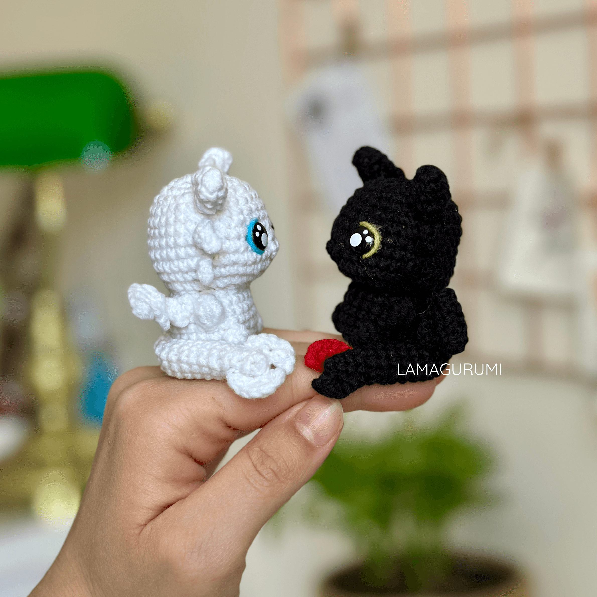 Crochet Pattern for Dark Dragon & White Dragon Amigurumi (PDF) (English)