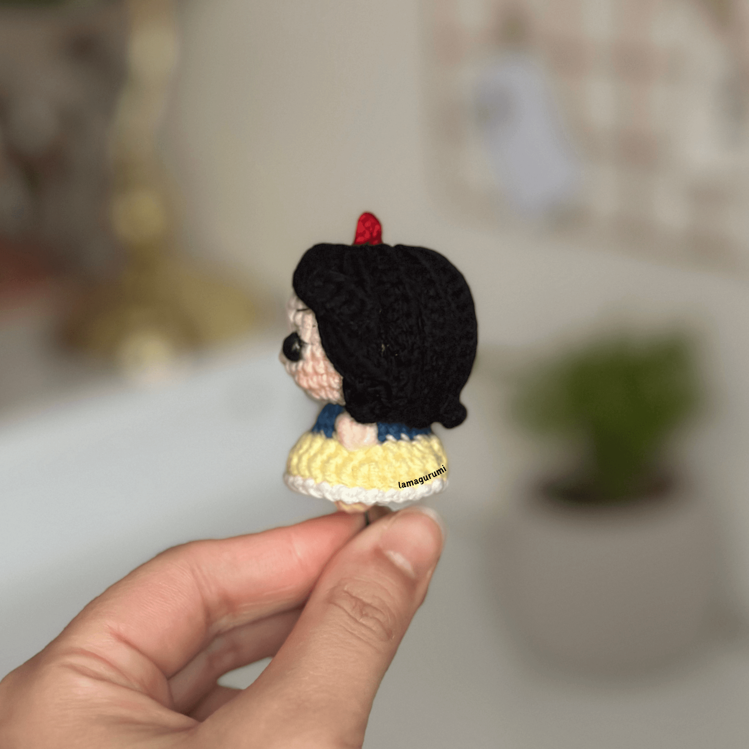 Crochet Pattern for Snowy Princess Amigurumi (PDF) (English)