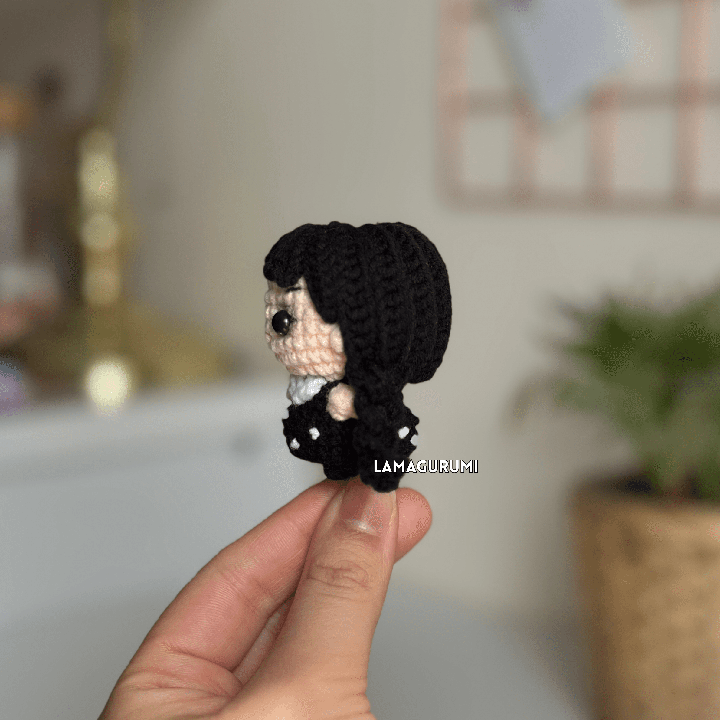 Crochet Pattern for Dark & Light Roommates Amigurumi (English, Spanish) (PDF)