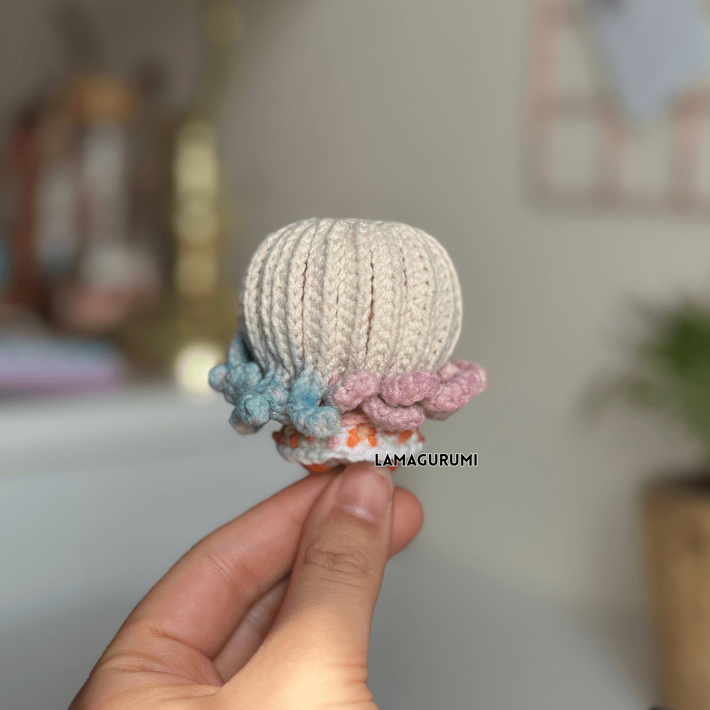 Crochet Pattern for Dark & Light Roommates Amigurumi (English, Spanish) (PDF)