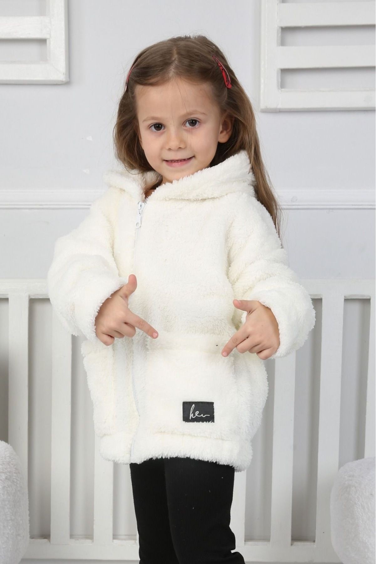 Kız Çocuk Kapüşonlu Peluş Hırka