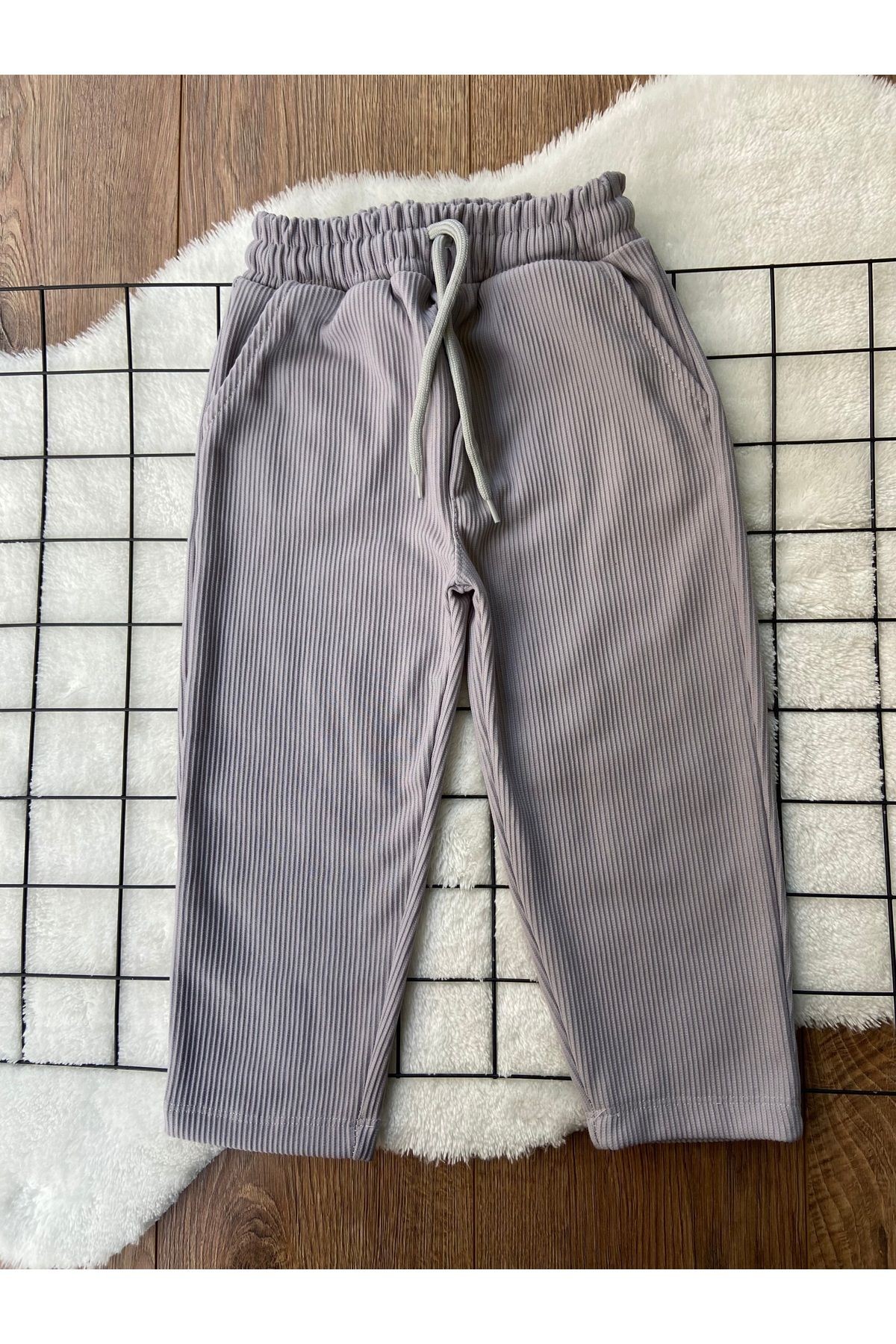 Erkek Jogger Pantolon 3'lü Set (1 Beden Büyük Alınız.)