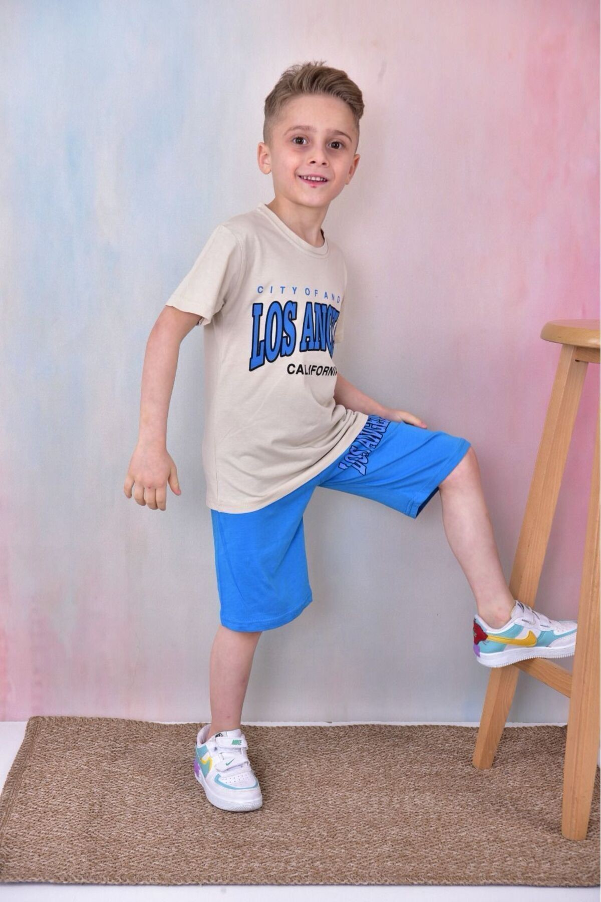 Erkek Çocuk  Los Angeles Baskılı Şortlu T-shirt Takım %100 Pamuklu Kompak Kumaş