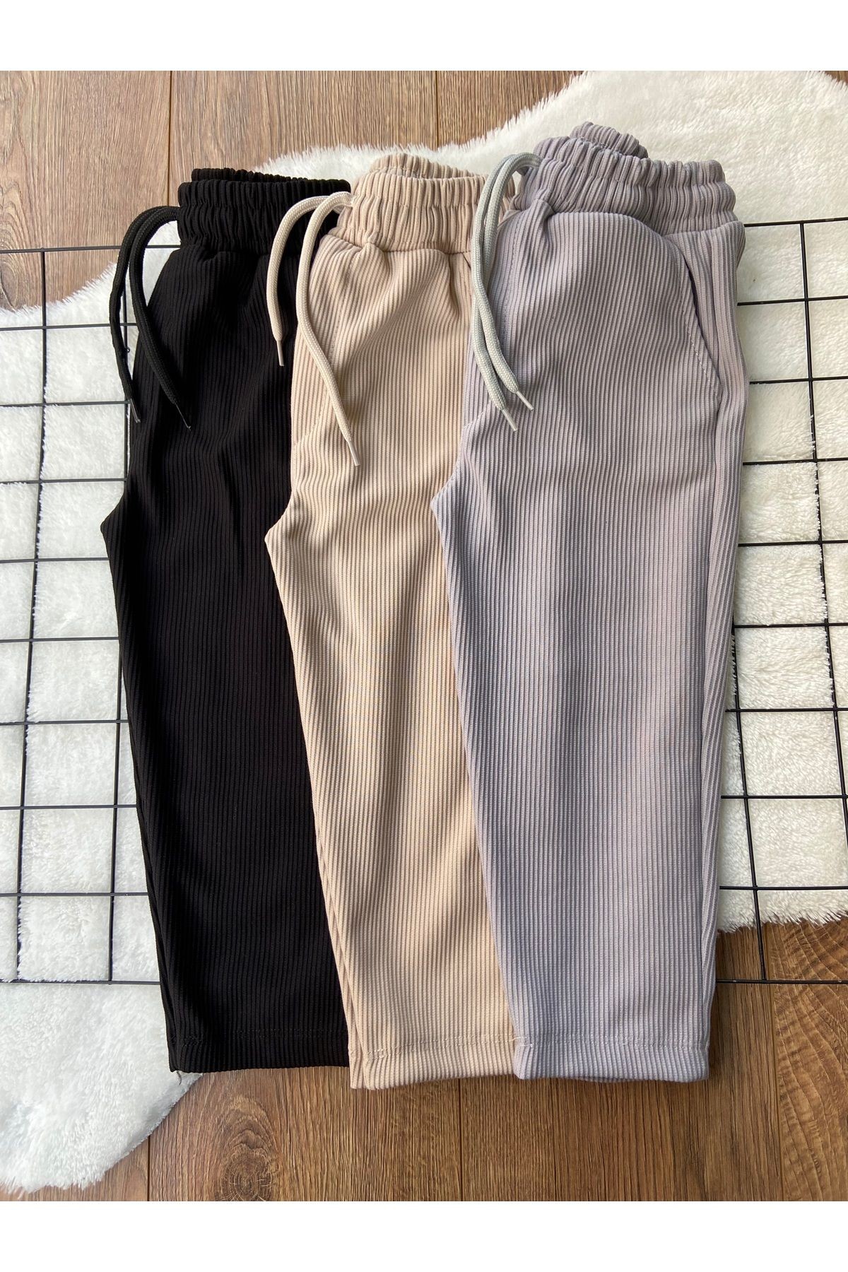 Erkek Jogger Pantolon 3'lü Set (1 Beden Büyük Alınız.)