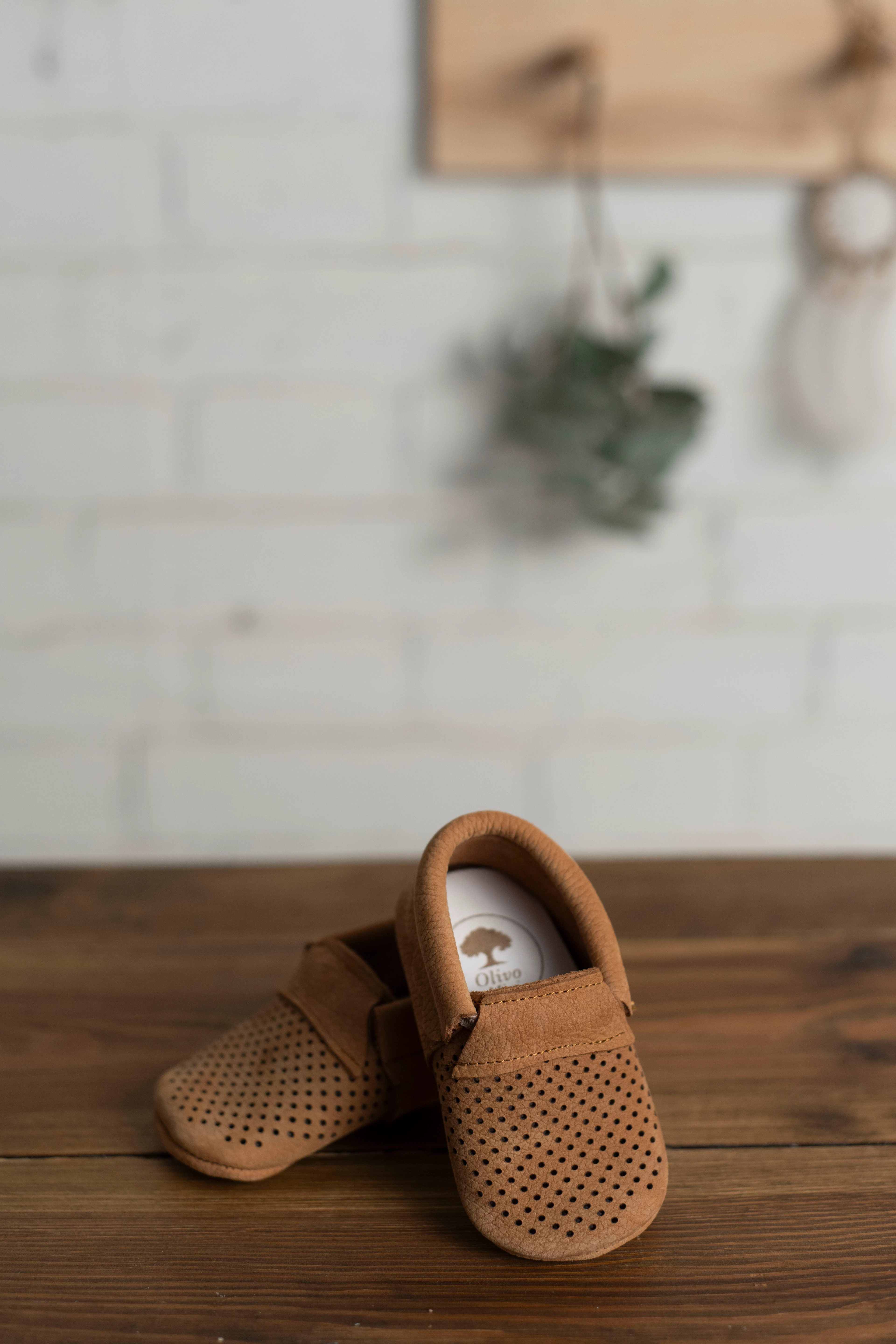 Yeni Doğan Bebek Deri Delikli Kahve Ayakkabı