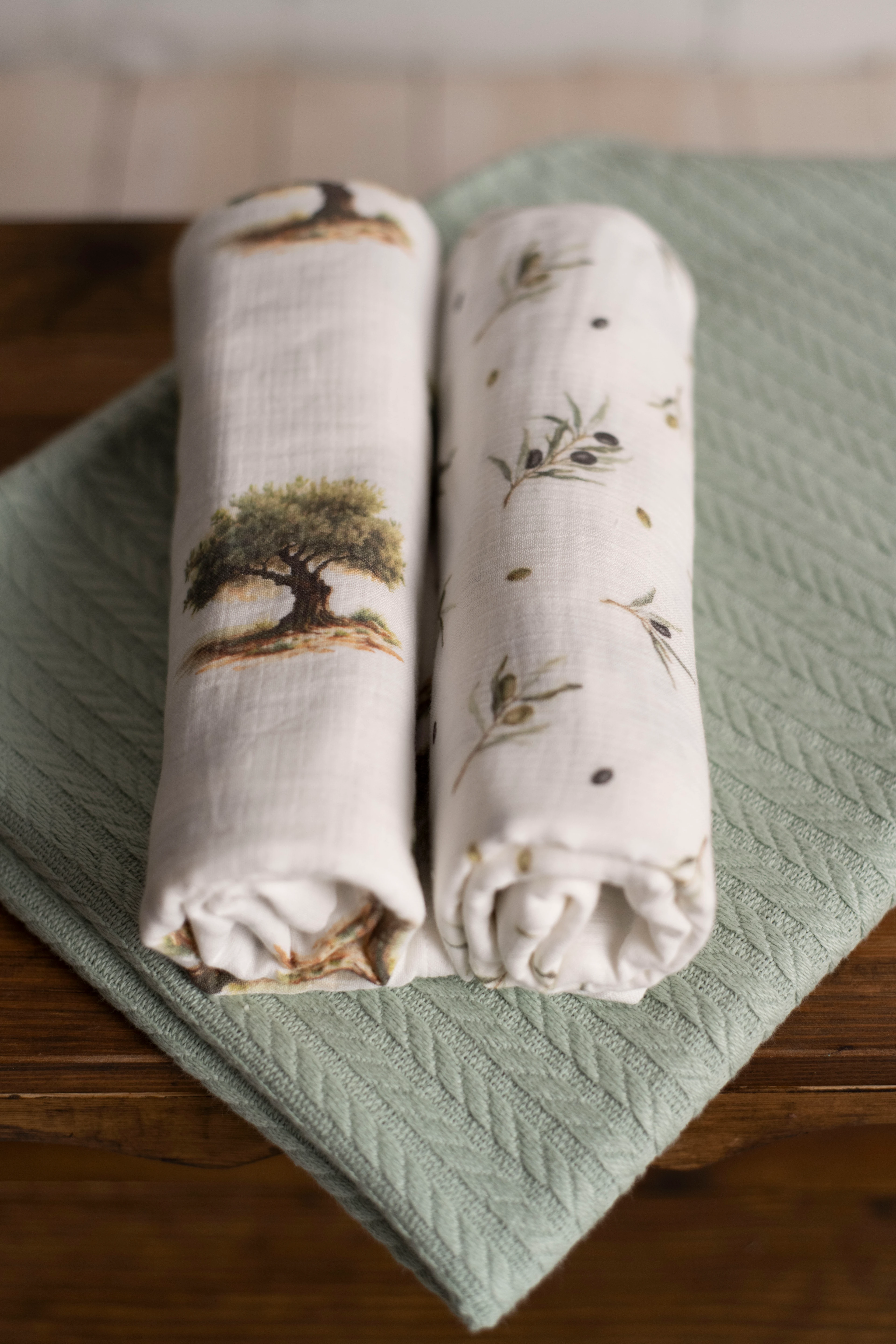 2 Kat Müslin Örtü + Pike Seti - Yeşil Pike + Zeytin Ağacı