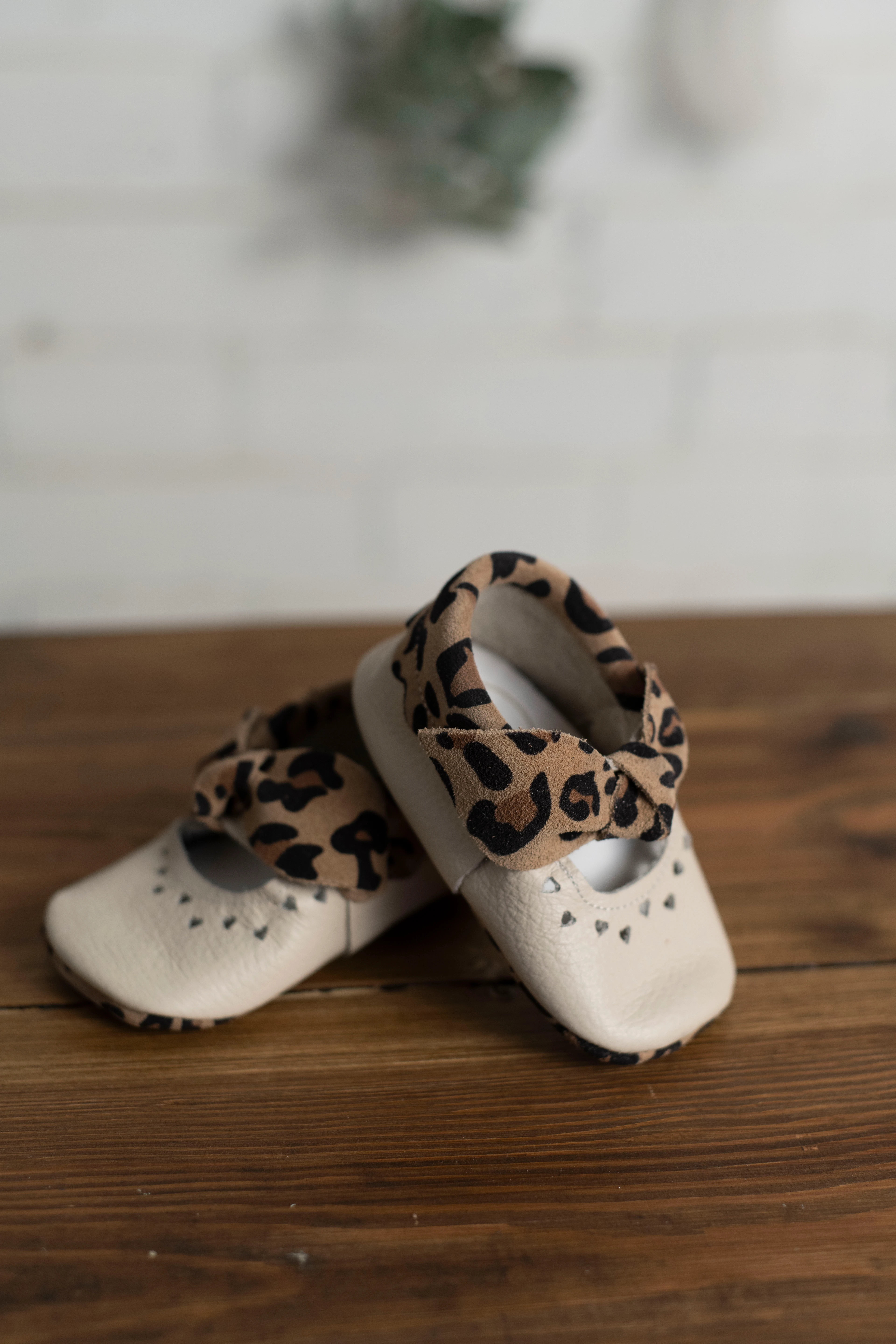 Yeni Doğan Kız Bebek Deri Leopar Ayakkabı