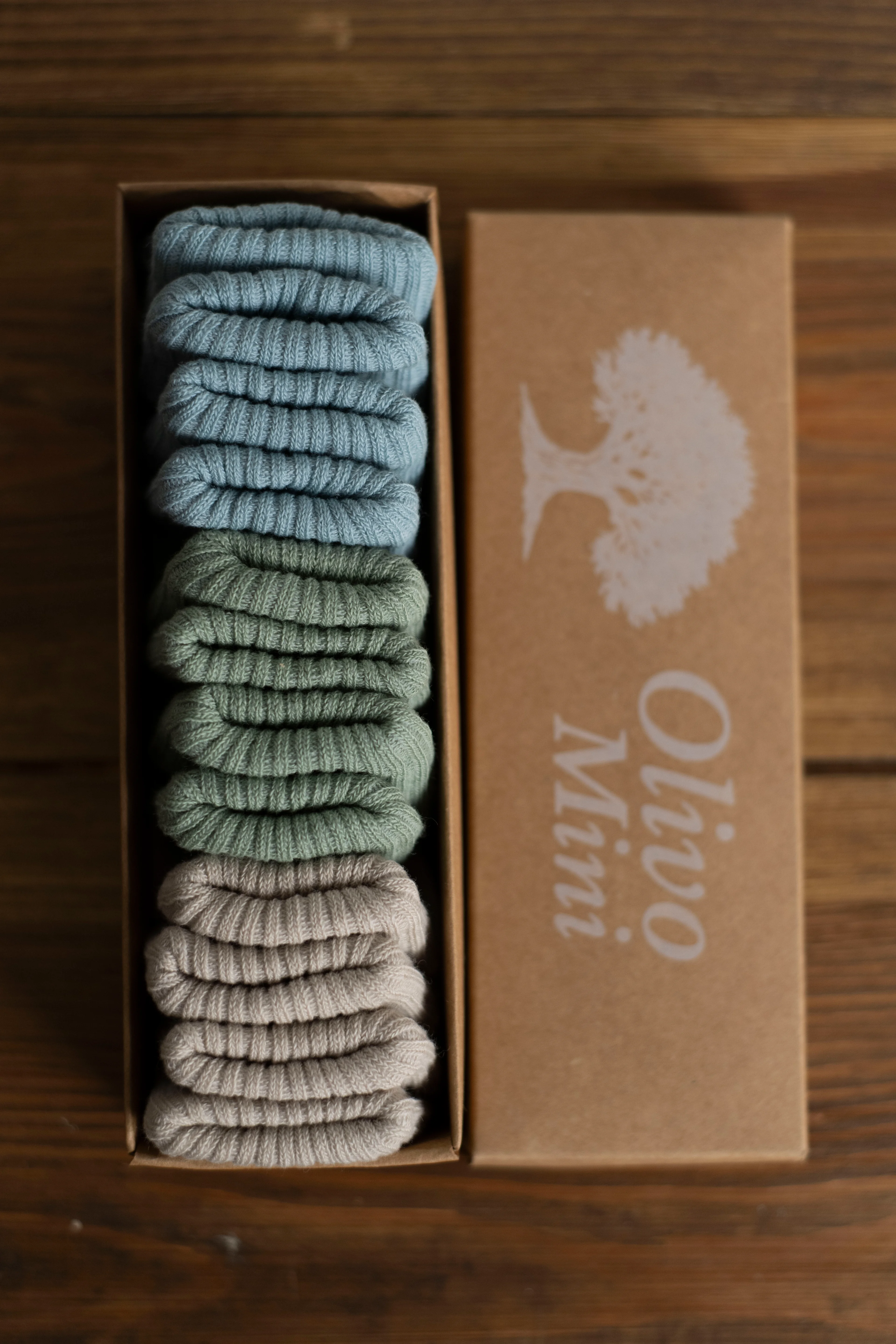 6'lı Dikişsiz Bambu Organik Yenidoğan Bebek Çorap - Mavi-Yeşil-Bej