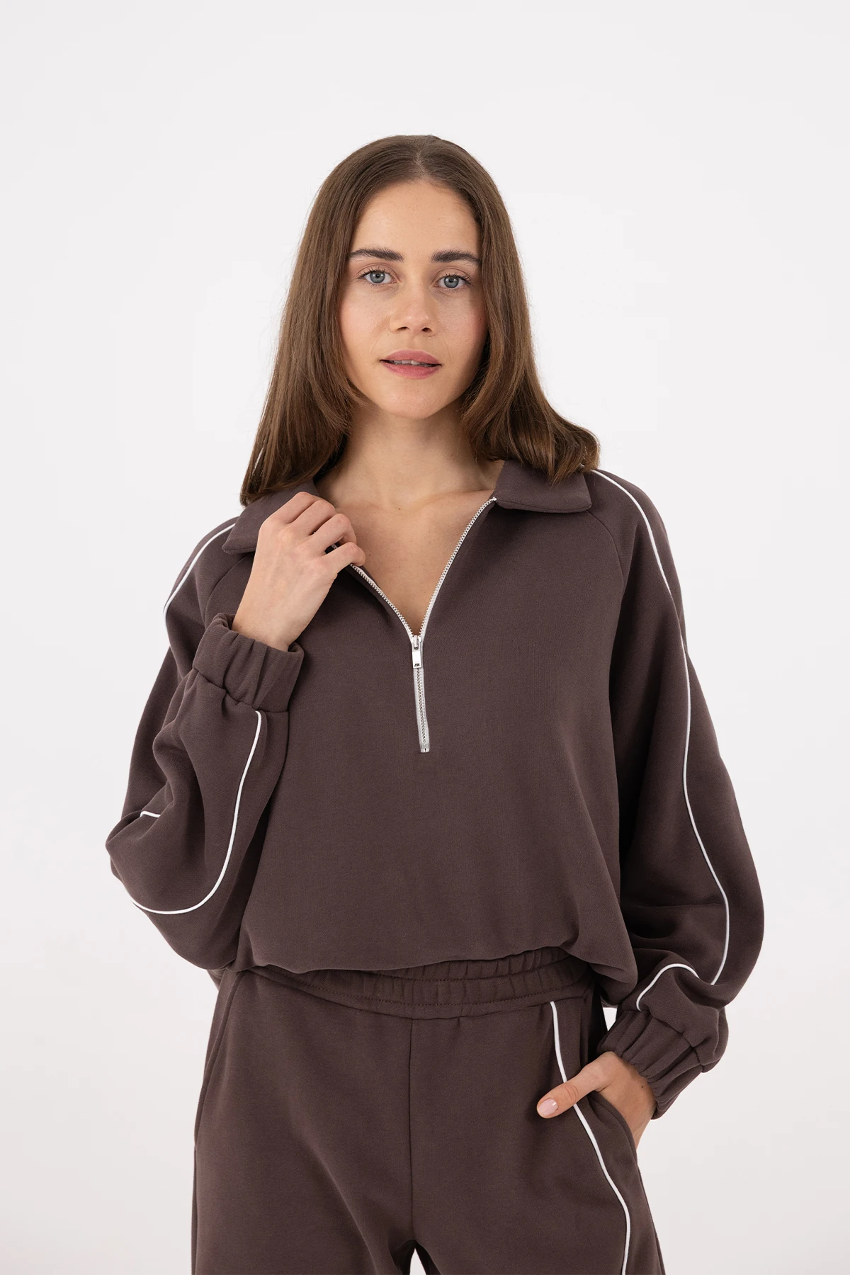 BALON KOLLU BİYE DETAYLI POLO SWEATSHIRT