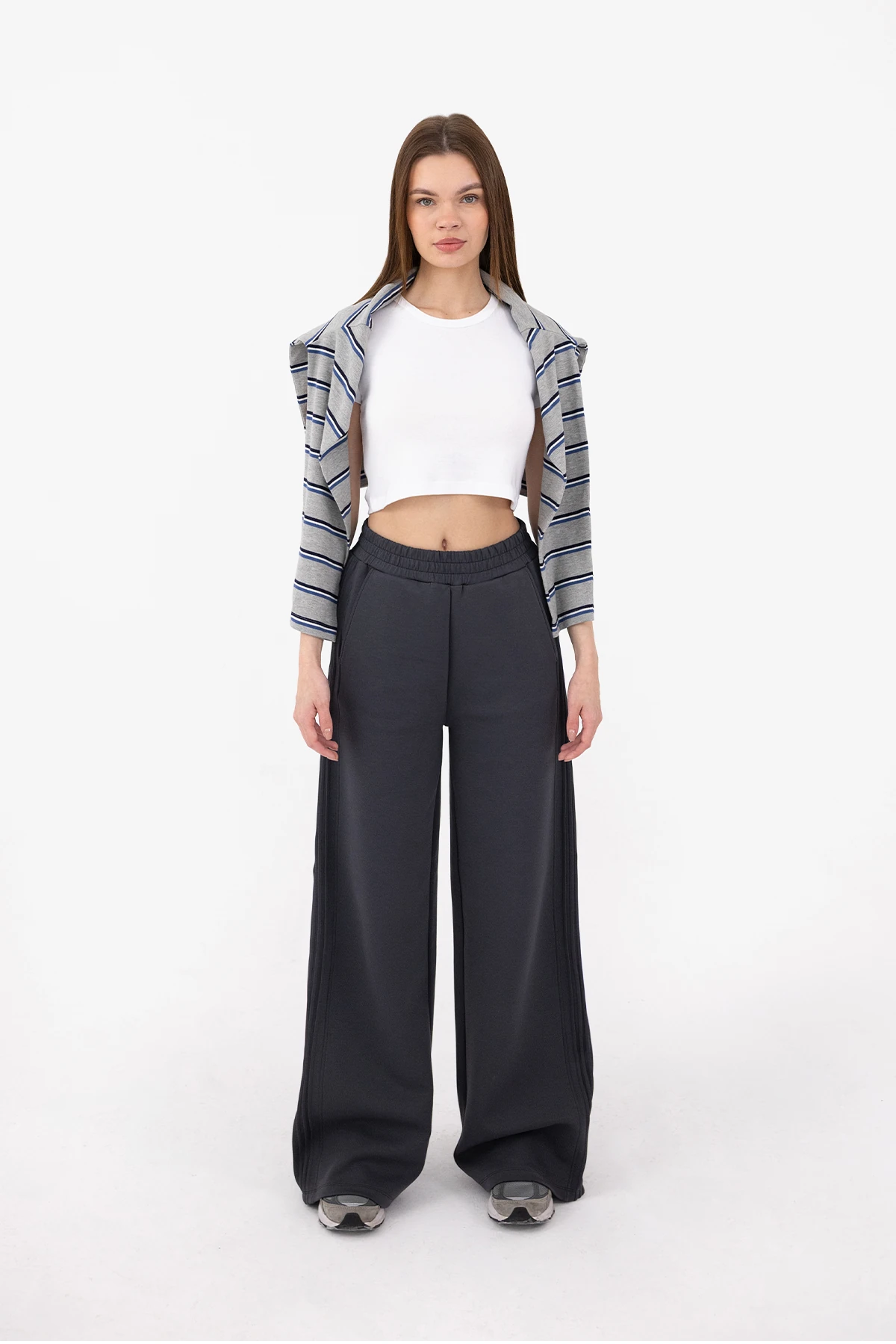 YANLARI NERVÜRLÜ İNTERLOK GENİŞ PAÇA PANTOLON