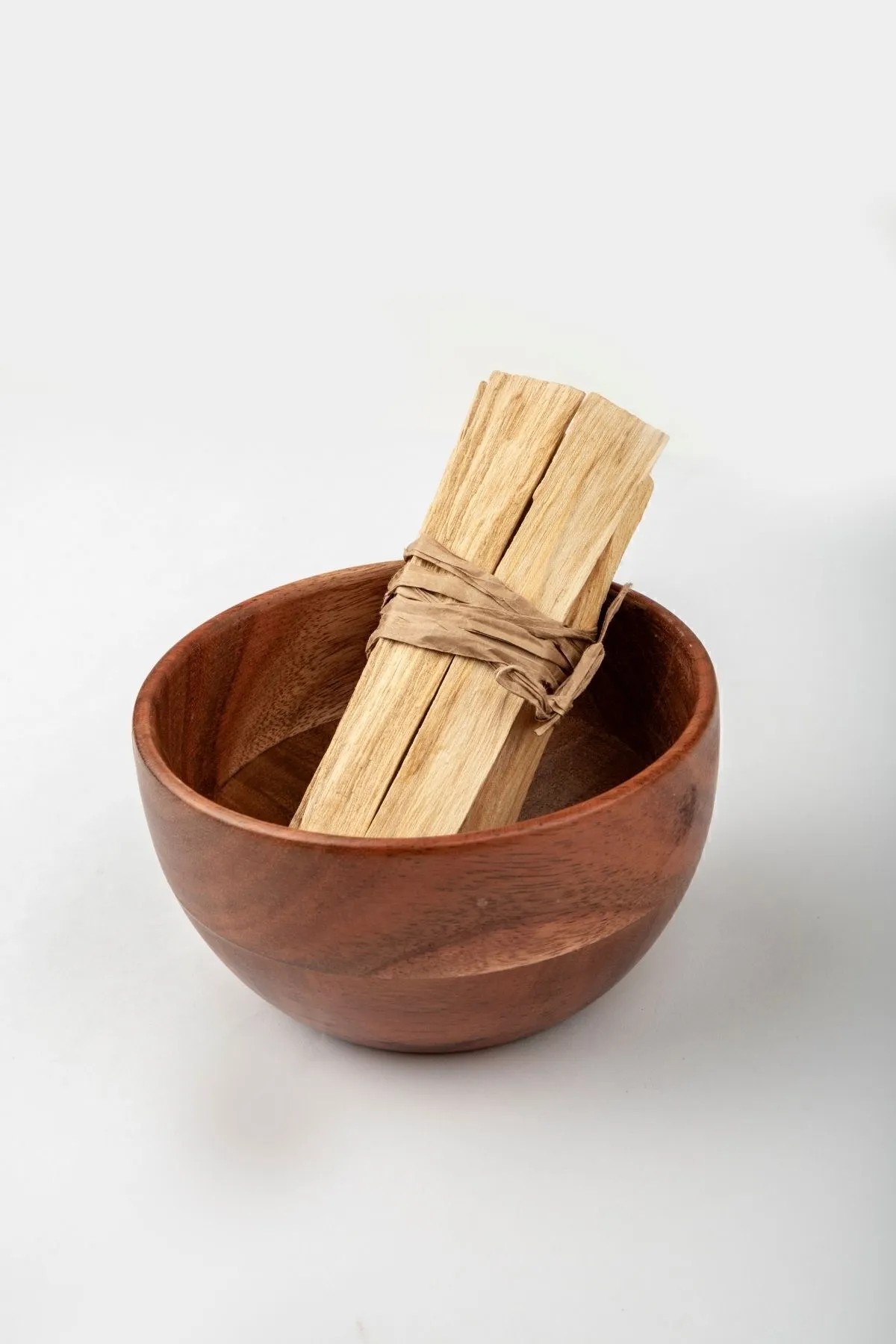 Palo Santo Ağaç Tütsü (PERU) Sertifikalı (ORT 30 GR-ORT 3 ADET)