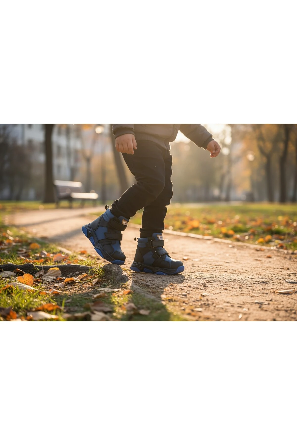 Mavi Siyah Hakiki Deri Çocuk Botu