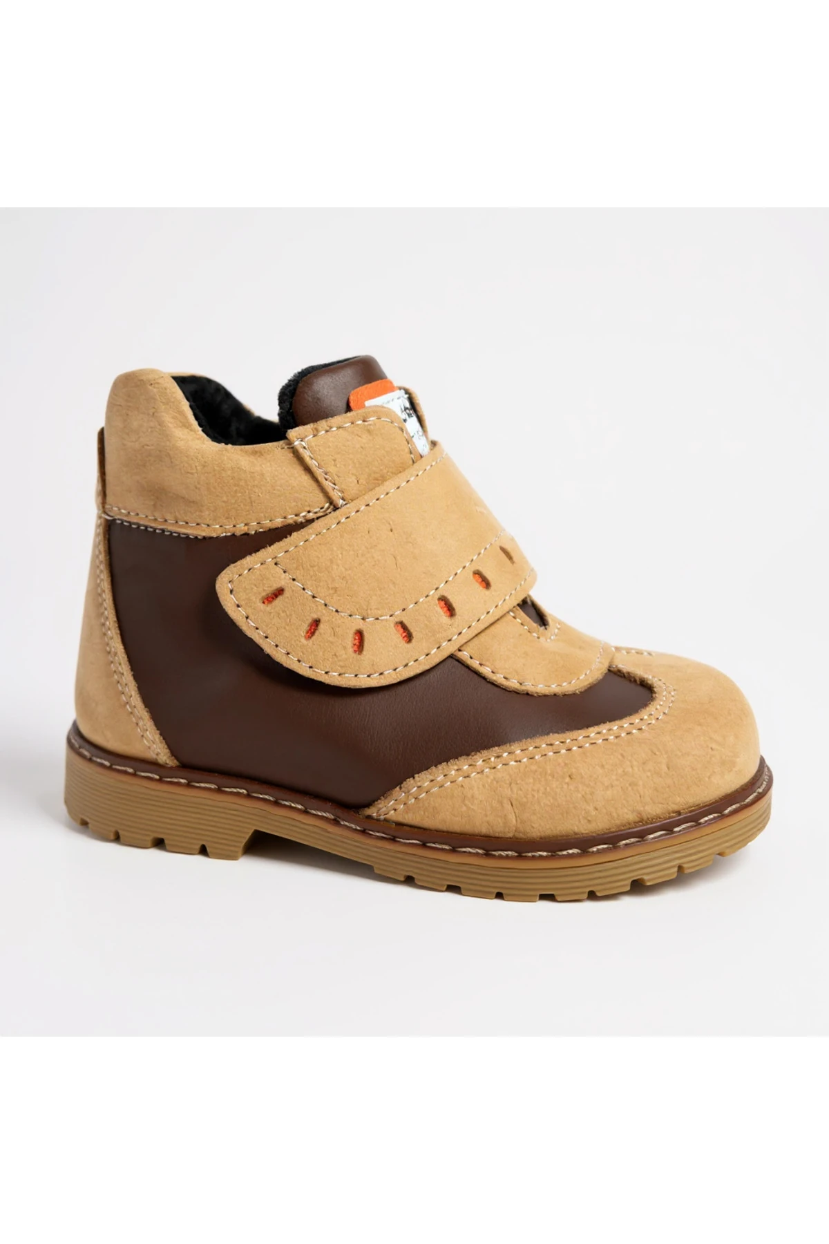 حذاء بني طبي من الجلد الطبيعي مزود بشريط فيلكرو واحد