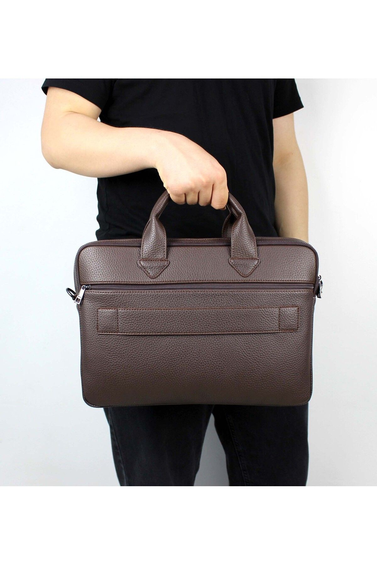 Unisex Kahverengi Çok Bölmeli 14 inç Evrak Ve Laptop Çantası