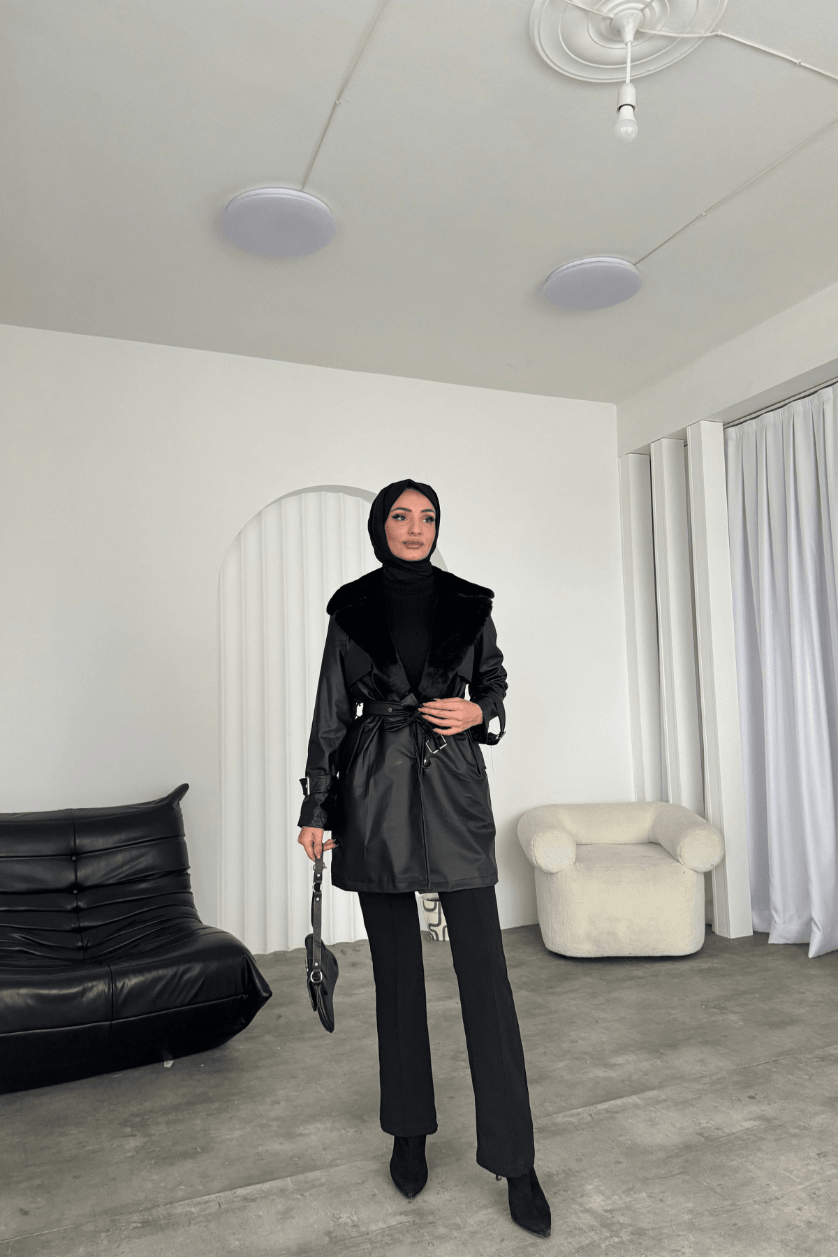 Eva Yakası Kürk Deri Ceket