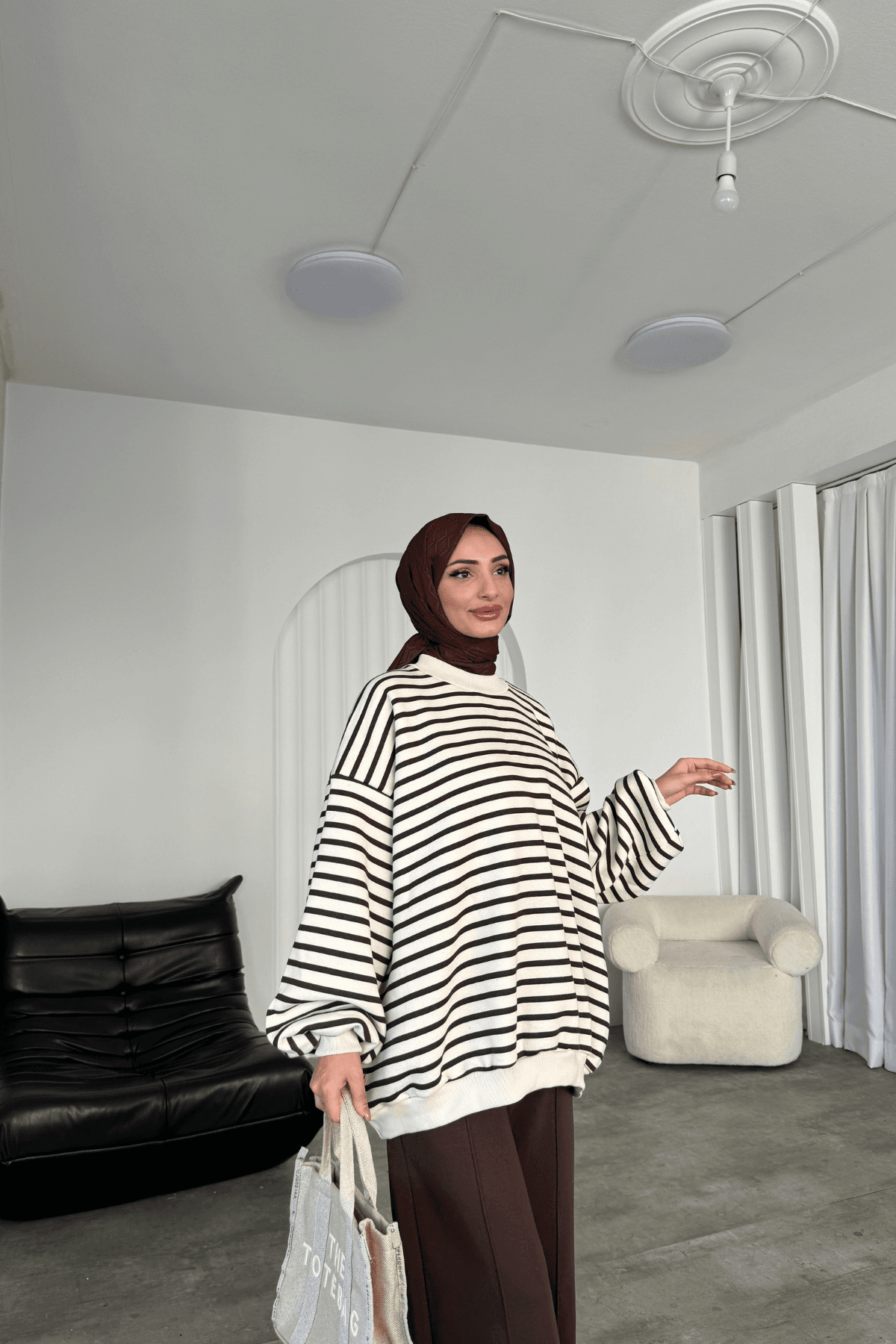 Lenora Şardonlu Çizgili Takım