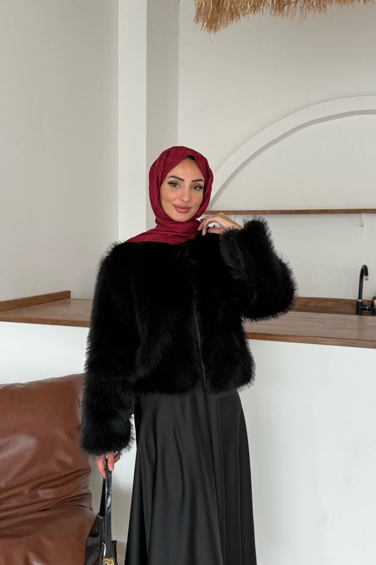 Ahsa Kürk | Siyah