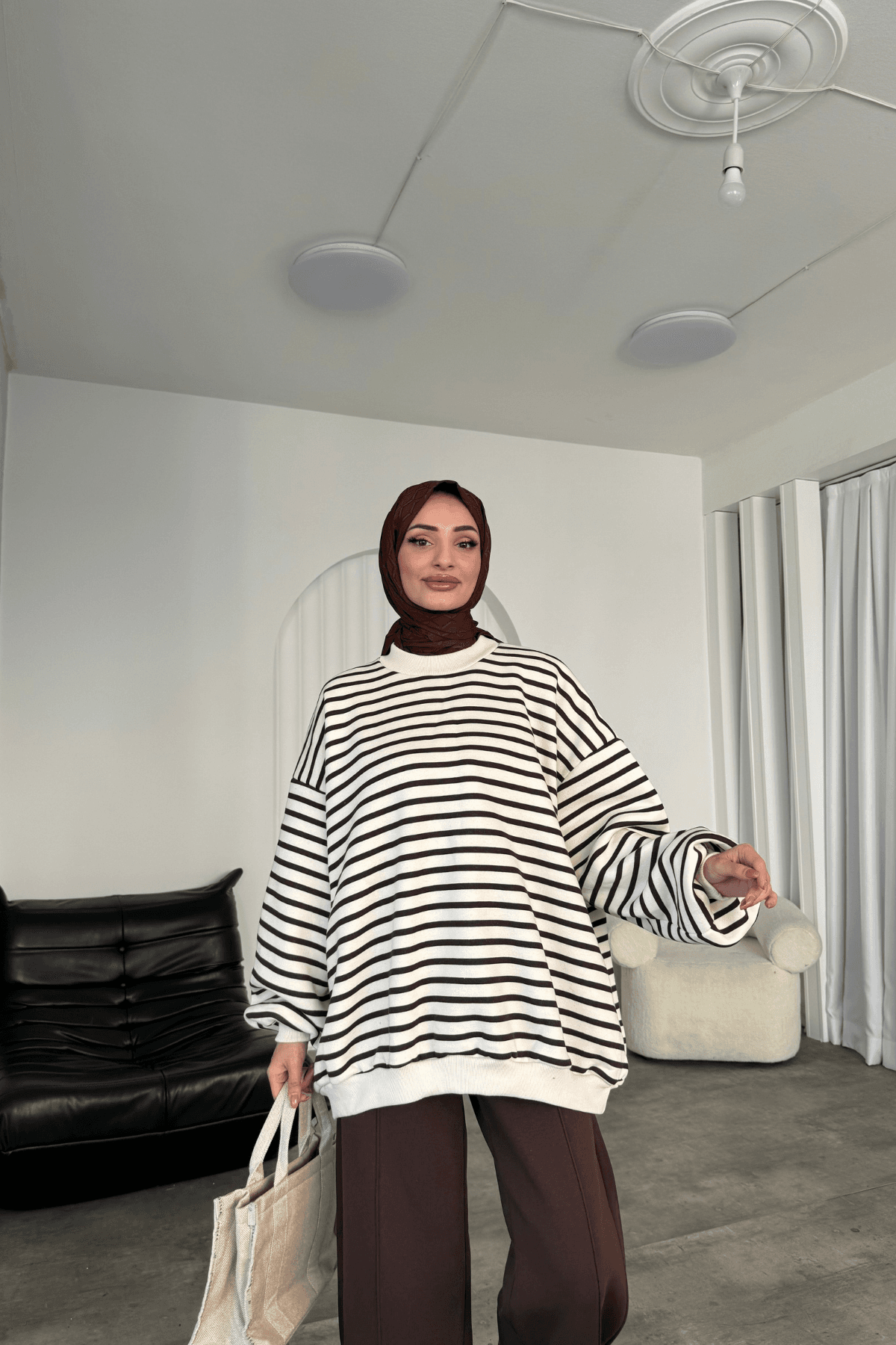 Lenora Şardonlu Çizgili Takım