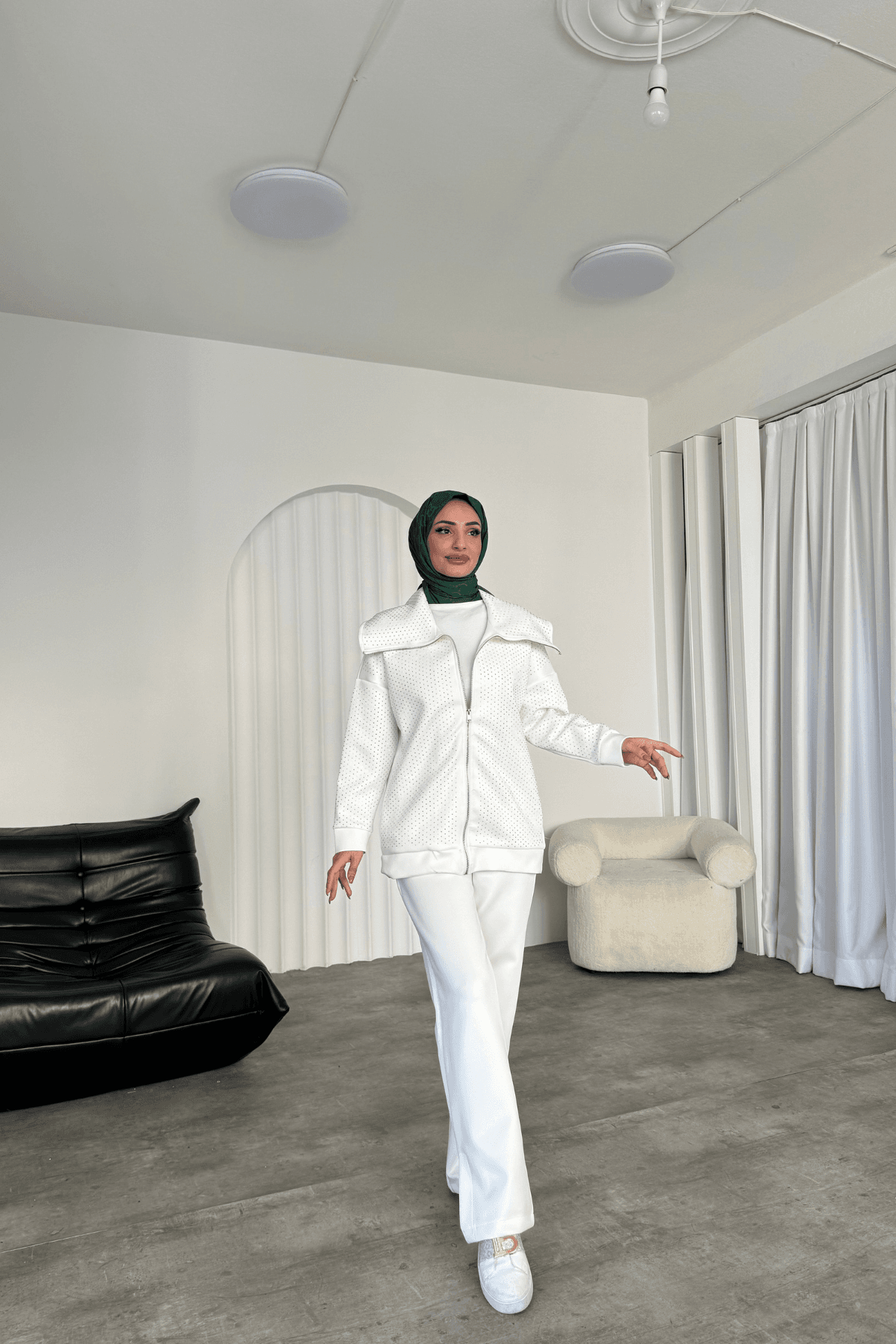 Maya Taşlı Takım