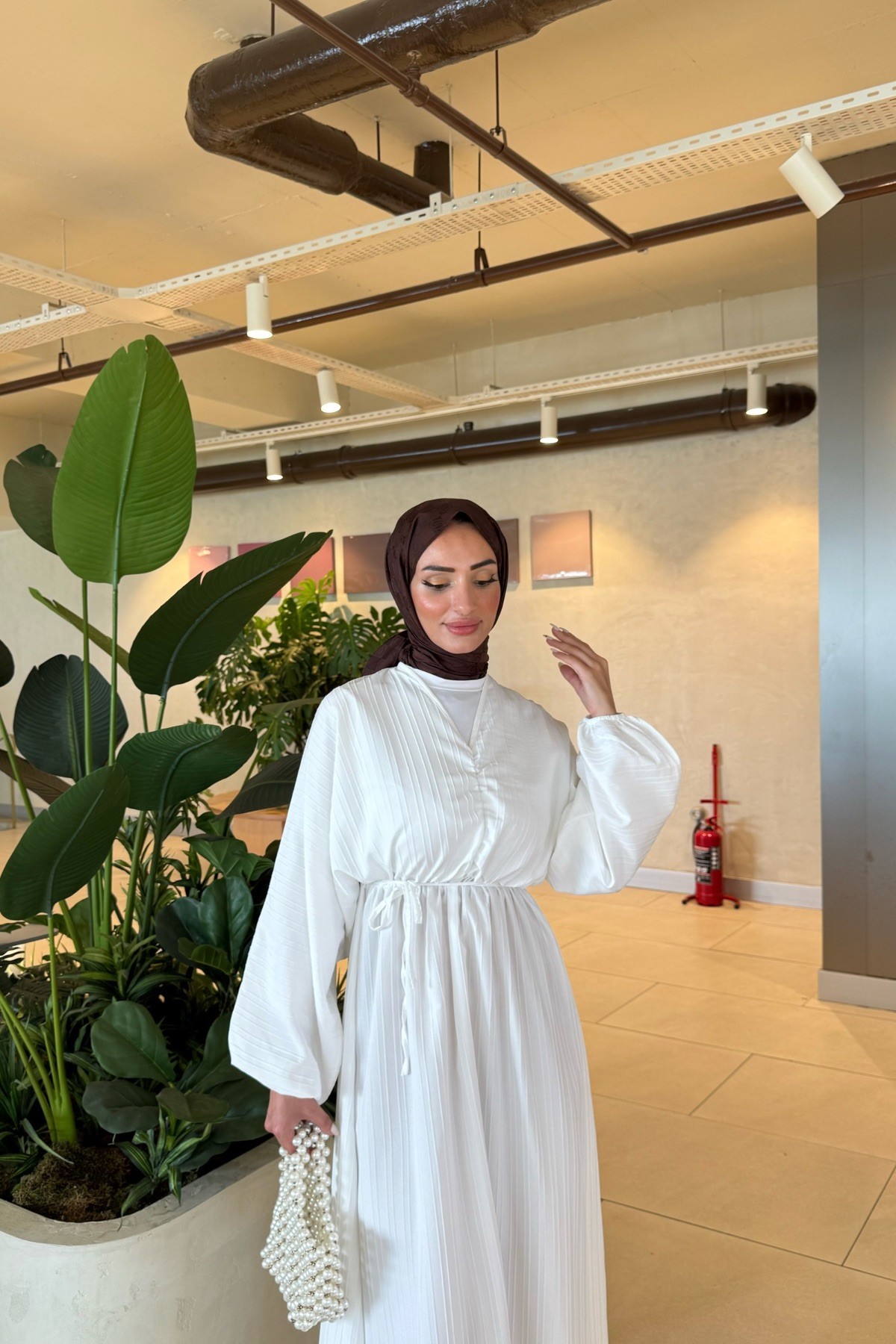 Sara Elbise -Beyaz