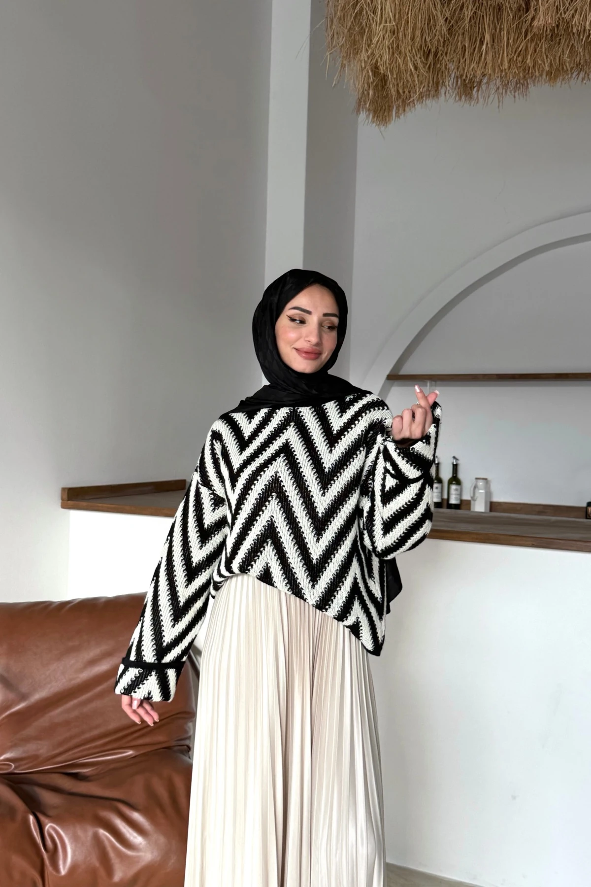 Duru Zikzak Desenli Kazak | Siyah