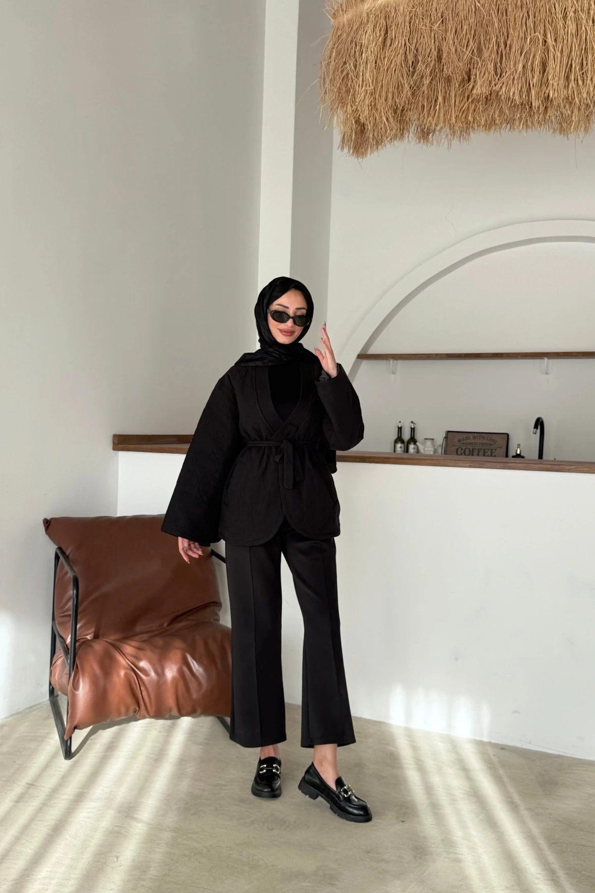 Umay Kapitone | Siyah