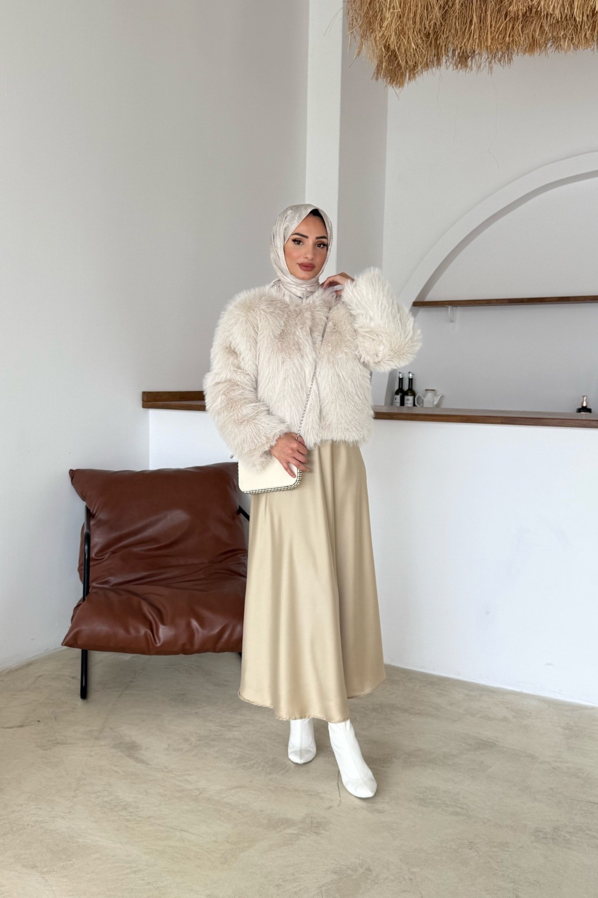 Ahsa Kürk | Bej