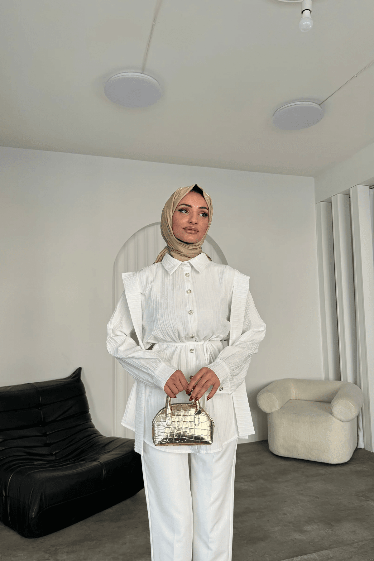 Nora Tunik