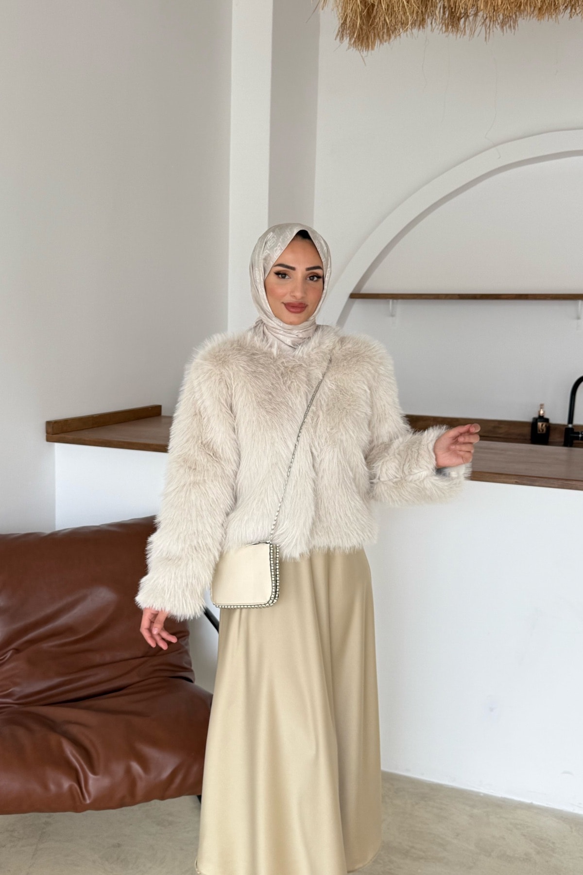 Ahsa Kürk | Bej