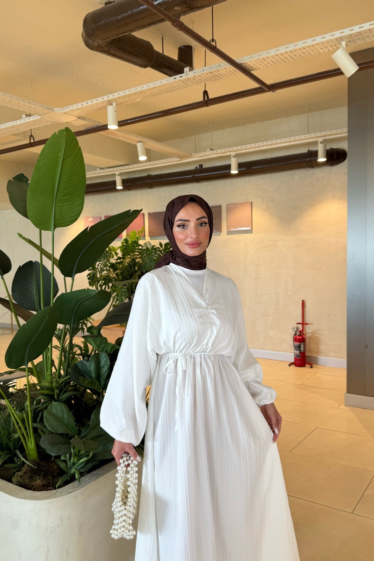 Sara Elbise -Beyaz